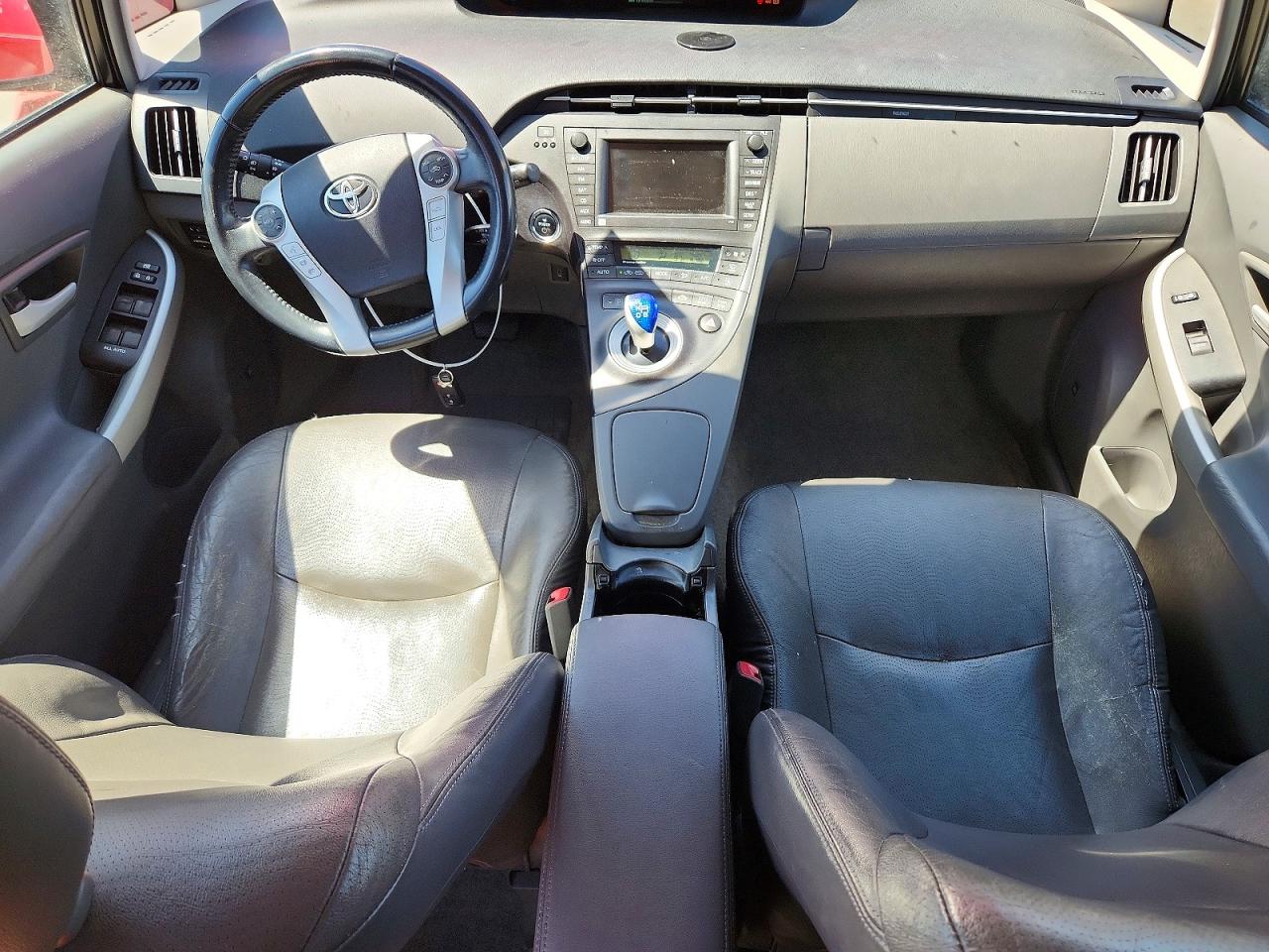 2010 Toyota Prius V Red vin: JTDKN3DU6A0045955