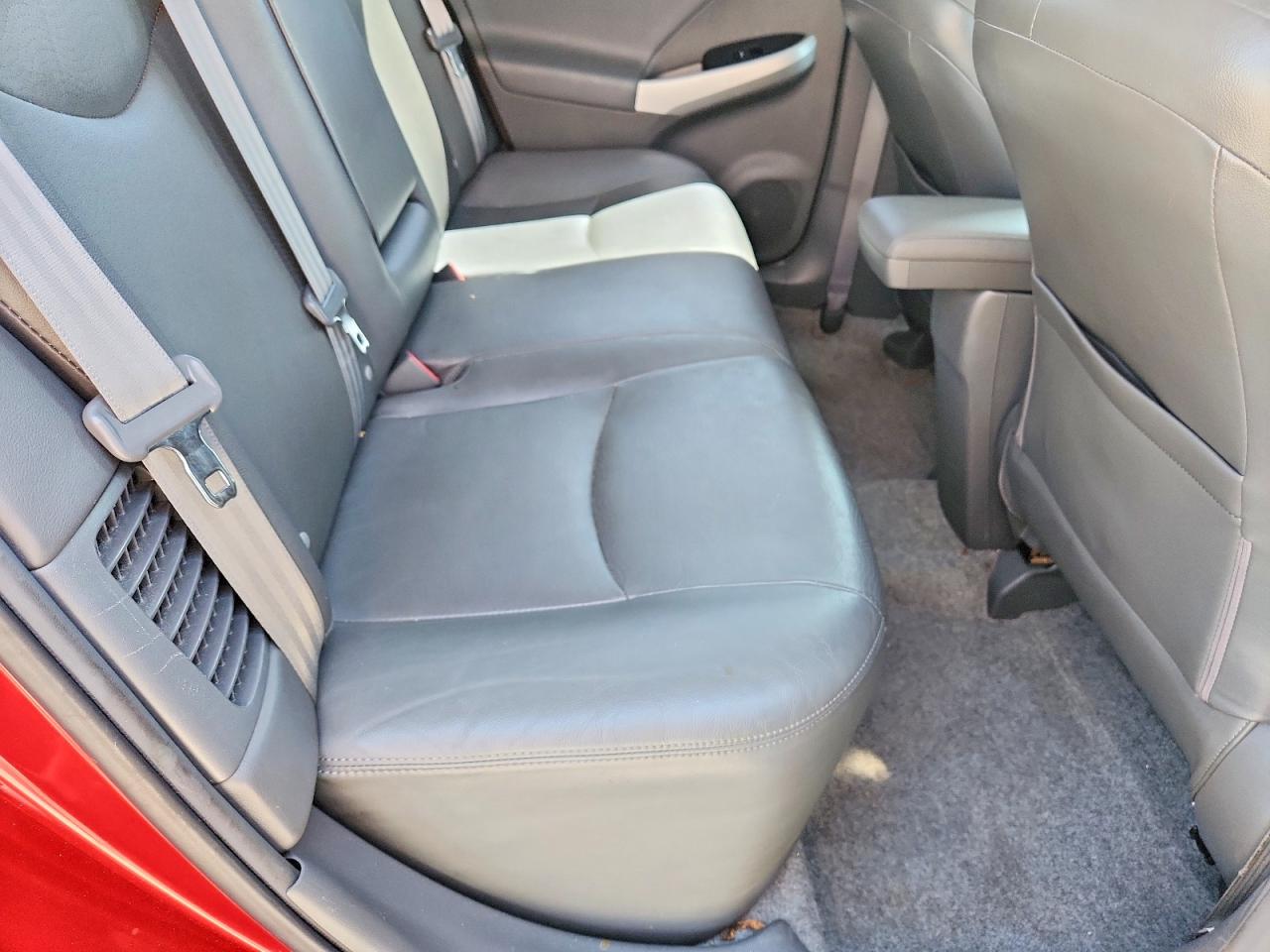 2010 Toyota Prius V Red vin: JTDKN3DU6A0045955