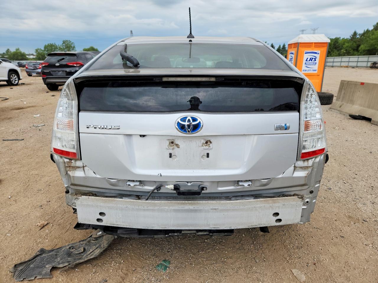 2010 Toyota Prius V Silver vin: JTDKN3DU6A0059449