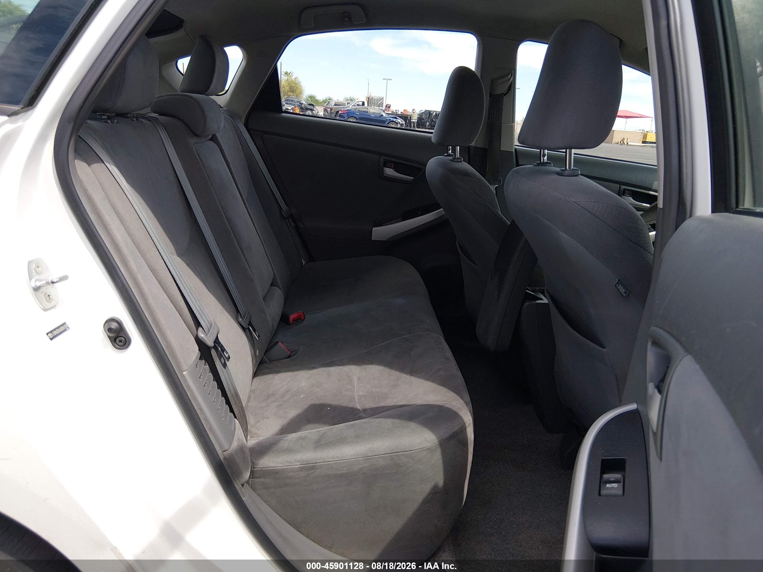 2010 Toyota Prius   White vin: JTDKN3DU6A0061041
