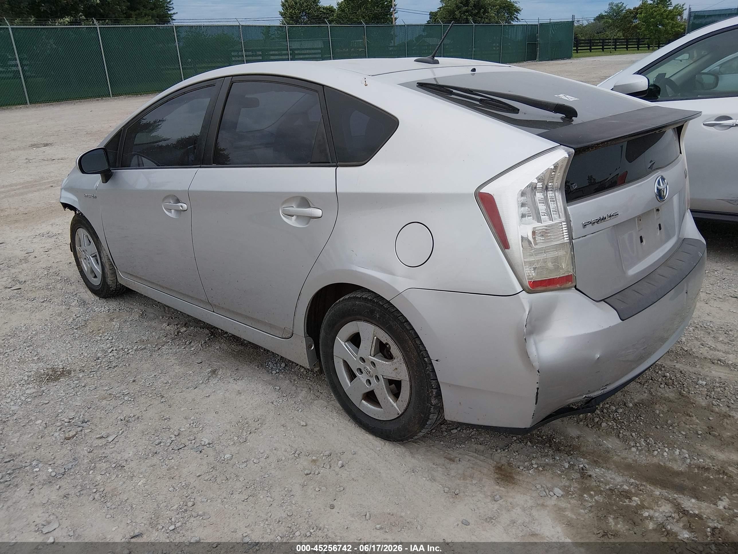 2010 Toyota Prius Ii Silver vin: JTDKN3DU6A0062822