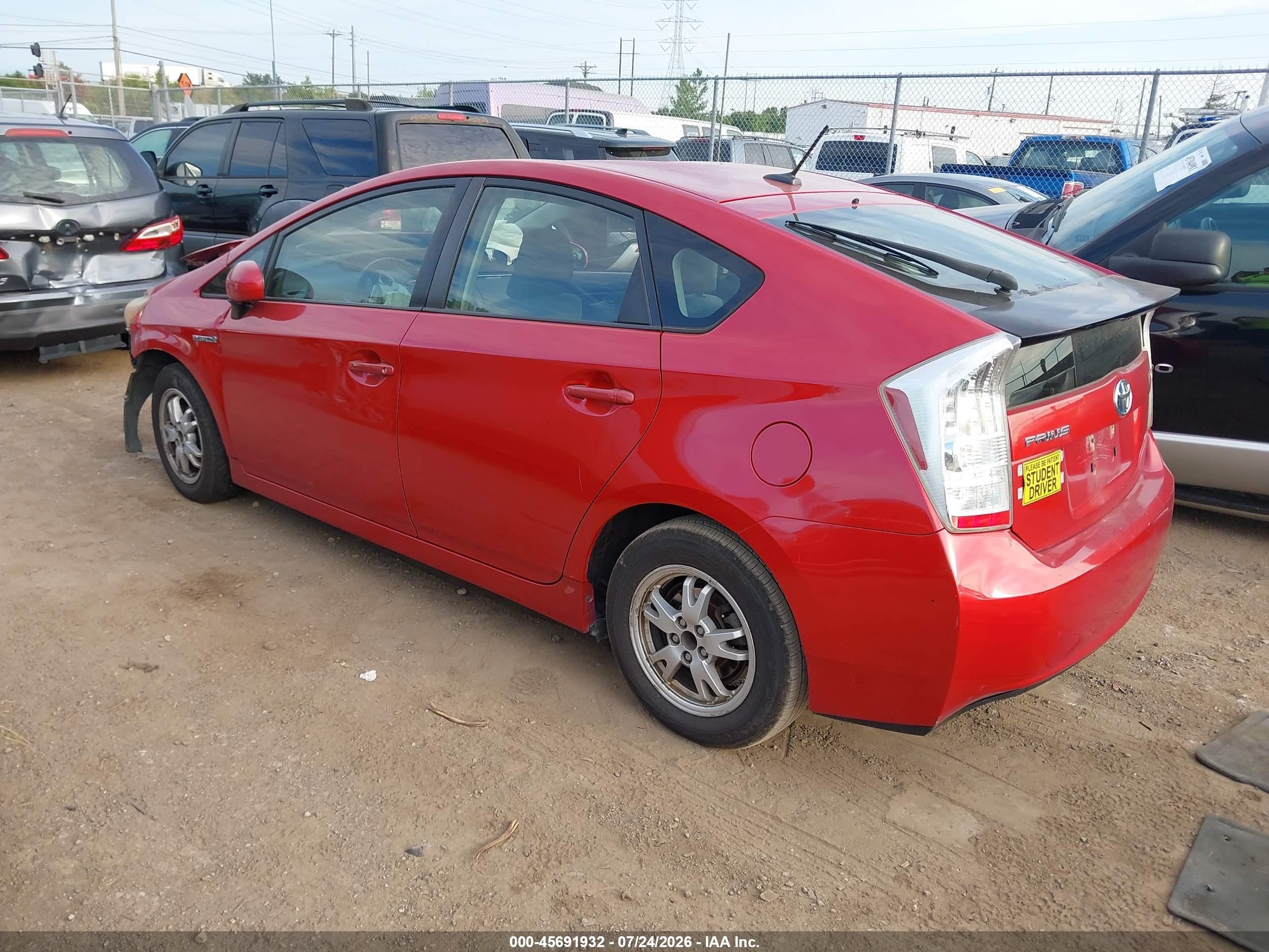 2010 Toyota Prius Iii Red vin: JTDKN3DU6A0067017