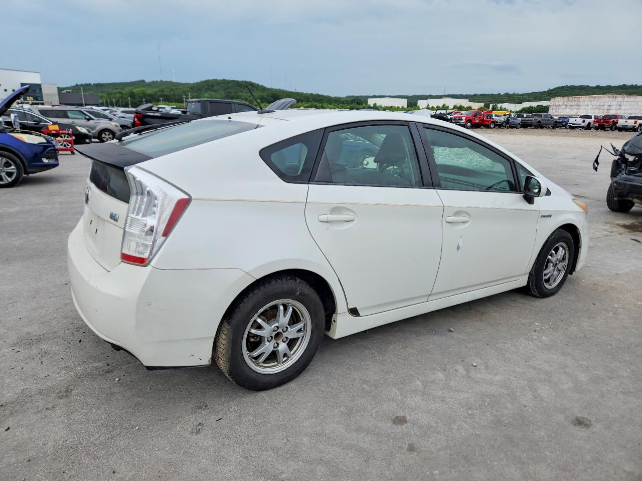 2010 Toyota Prius Ii White vin: JTDKN3DU6A0105412