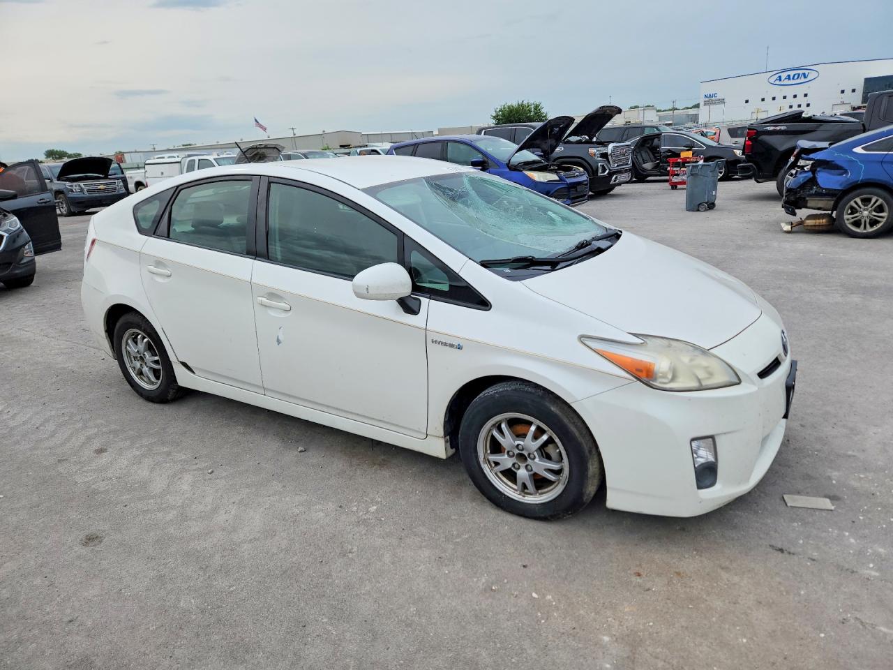 2010 Toyota Prius Ii White vin: JTDKN3DU6A0105412