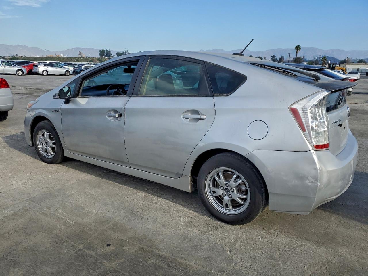 2010 Toyota Prius Silver vin: JTDKN3DU6A0116071