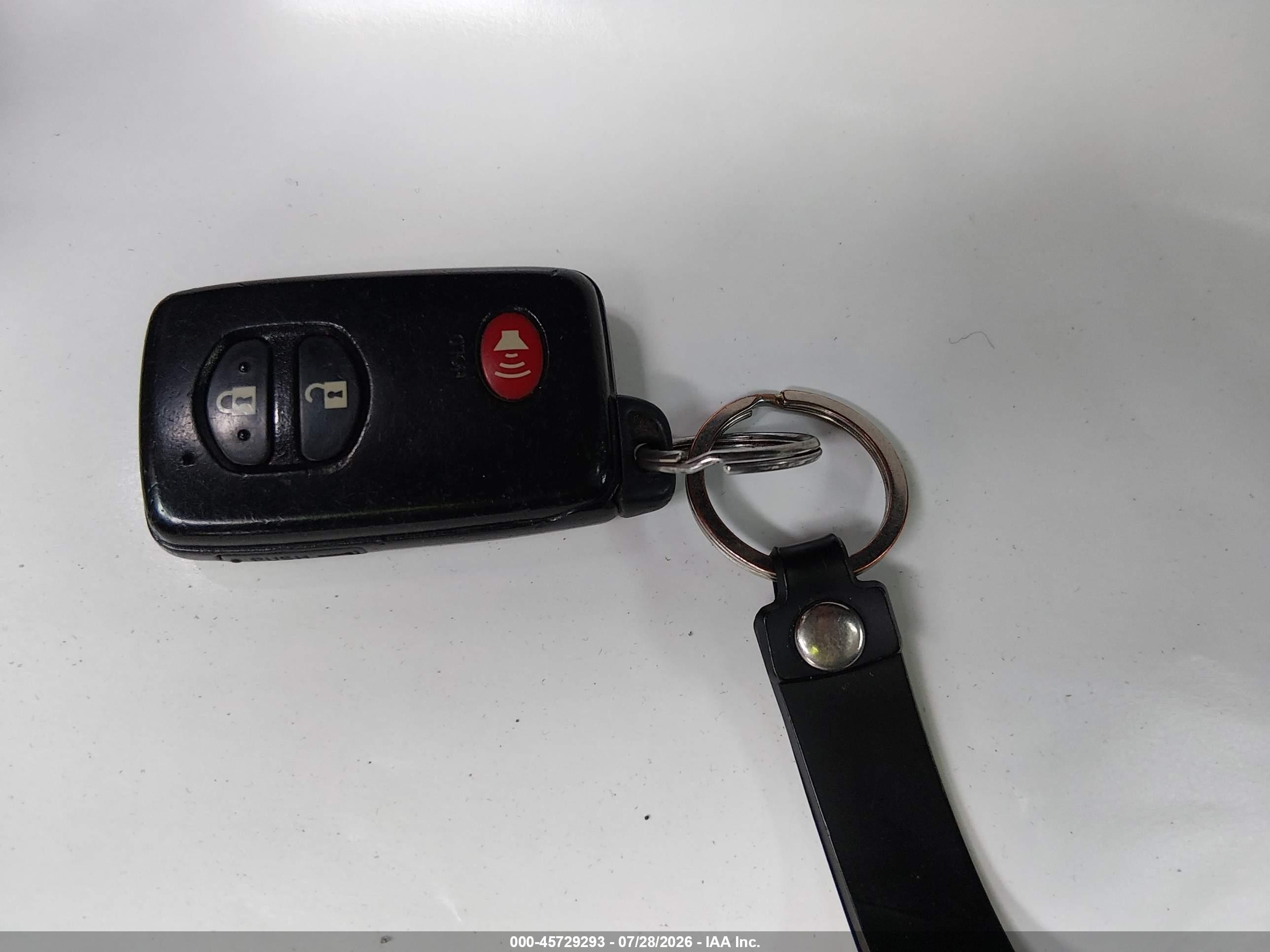 2010 Toyota Prius   Silver vin: JTDKN3DU6A0165884