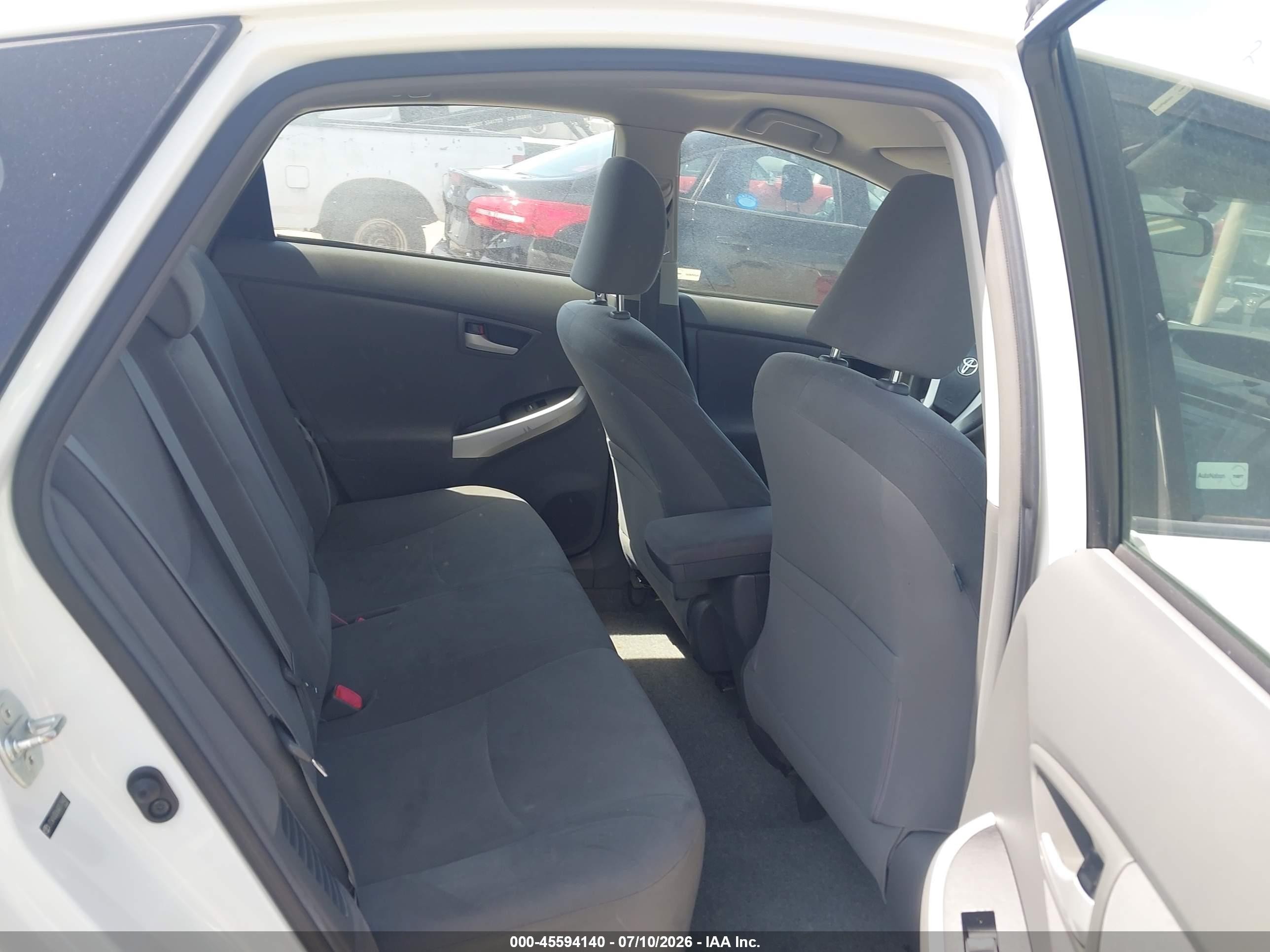 2010 Toyota Prius Ii White vin: JTDKN3DU6A0179431