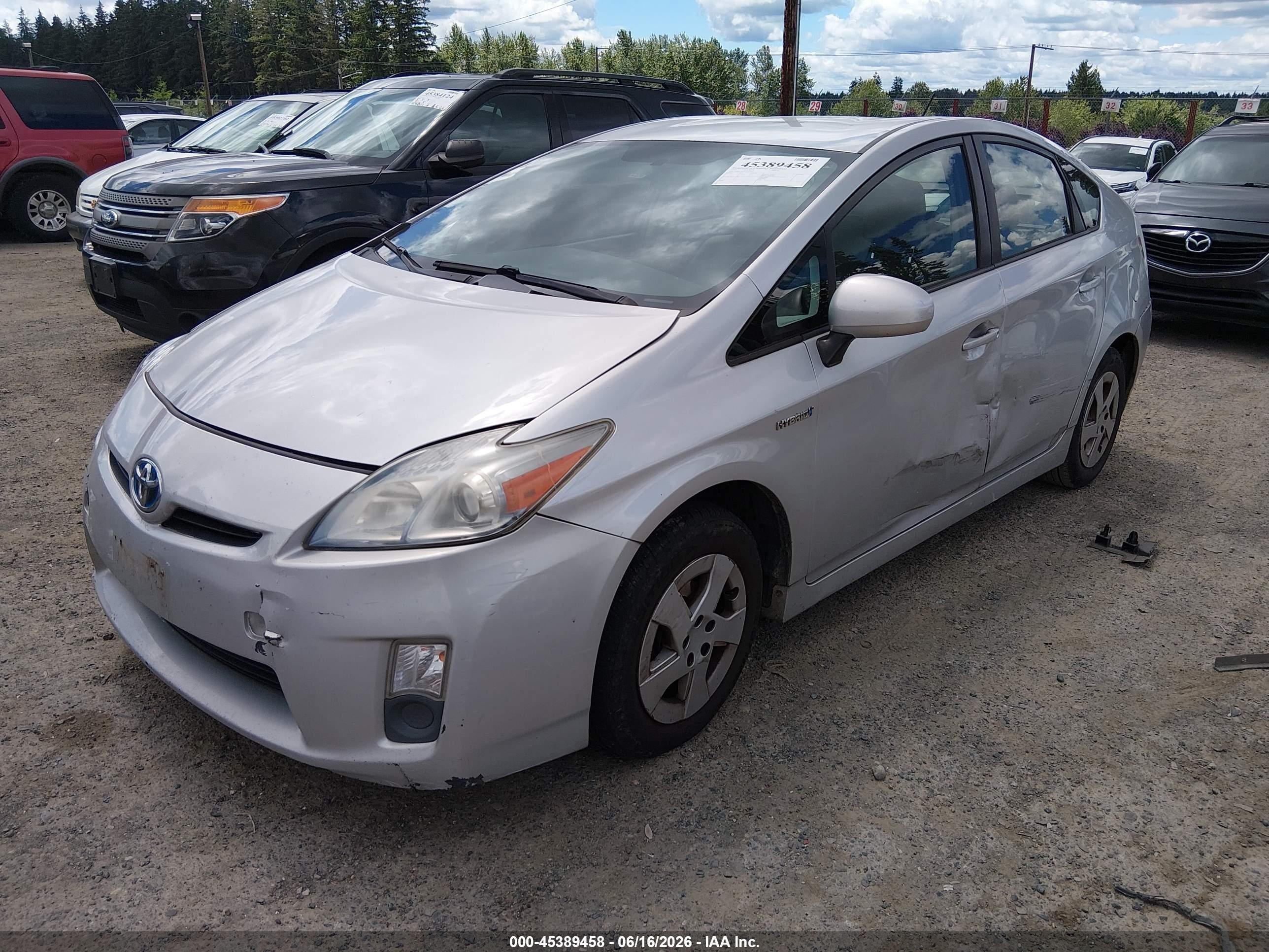 2010 Toyota Prius Iv Серебряный vin: JTDKN3DU6A0211813