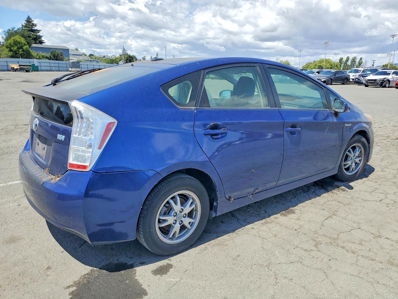 2010 Toyota Prius Ii Синий vin: JTDKN3DU6A0217871