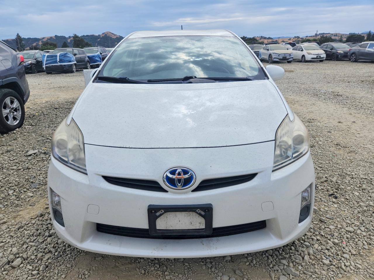 2010 Toyota Prius Iii White vin: JTDKN3DU6A0223217
