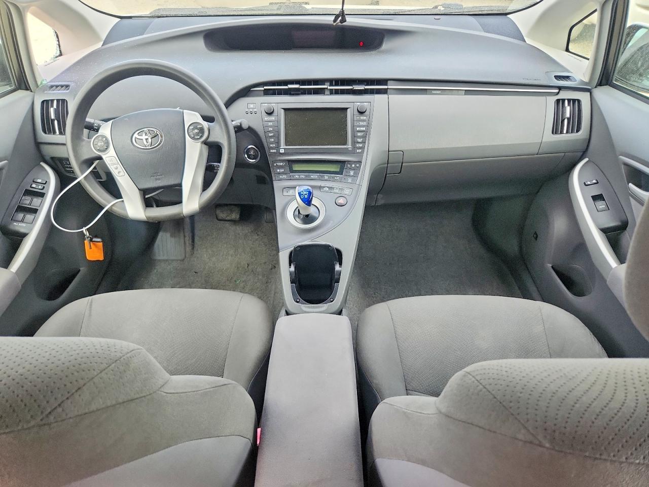 2010 Toyota Prius Iii White vin: JTDKN3DU6A0223217