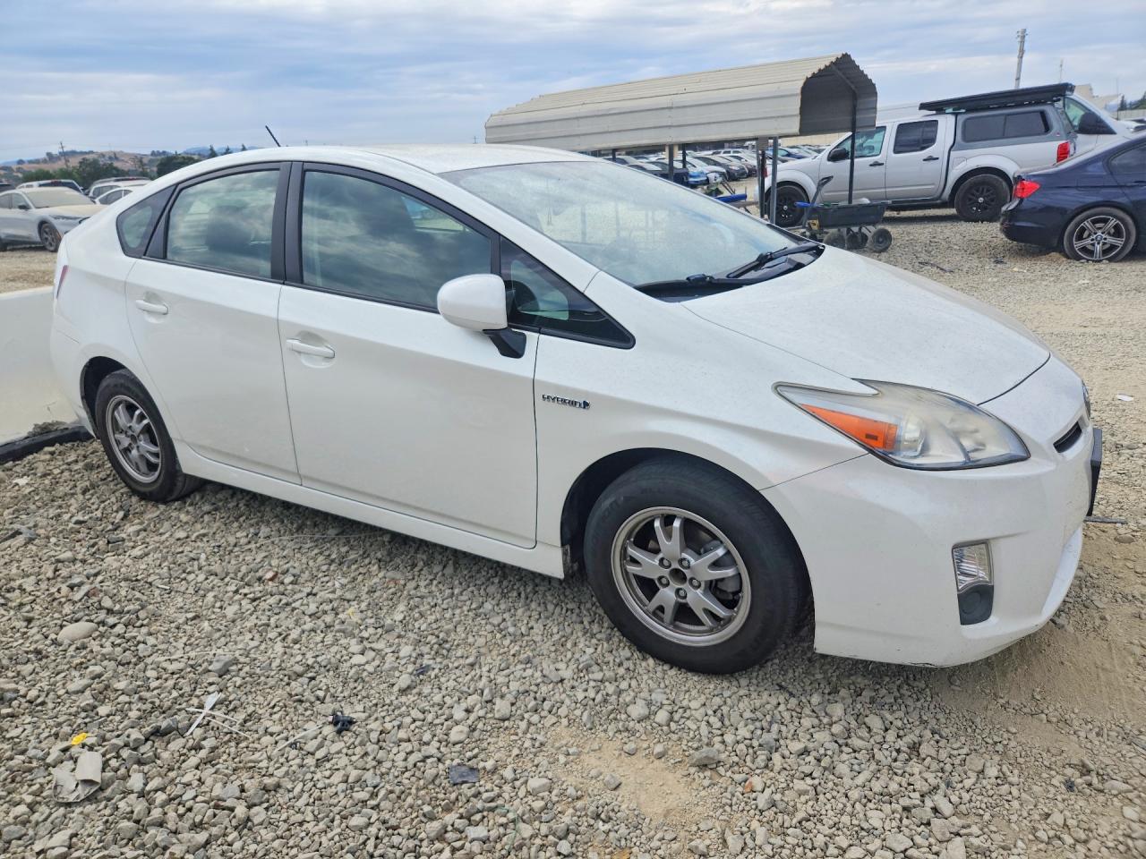 2010 Toyota Prius Iii White vin: JTDKN3DU6A0223217
