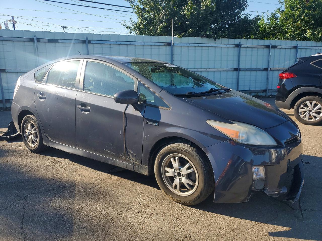 2011 Toyota Prius Two Gray vin: JTDKN3DU6B0248183
