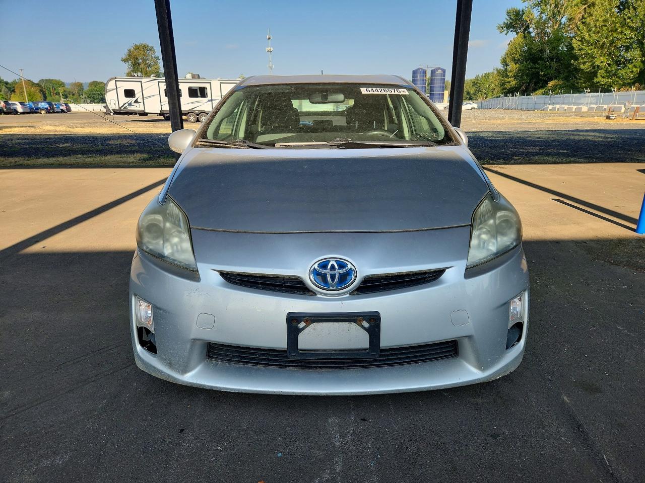 2011 Toyota Prius Three Silver vin: JTDKN3DU6B0253142