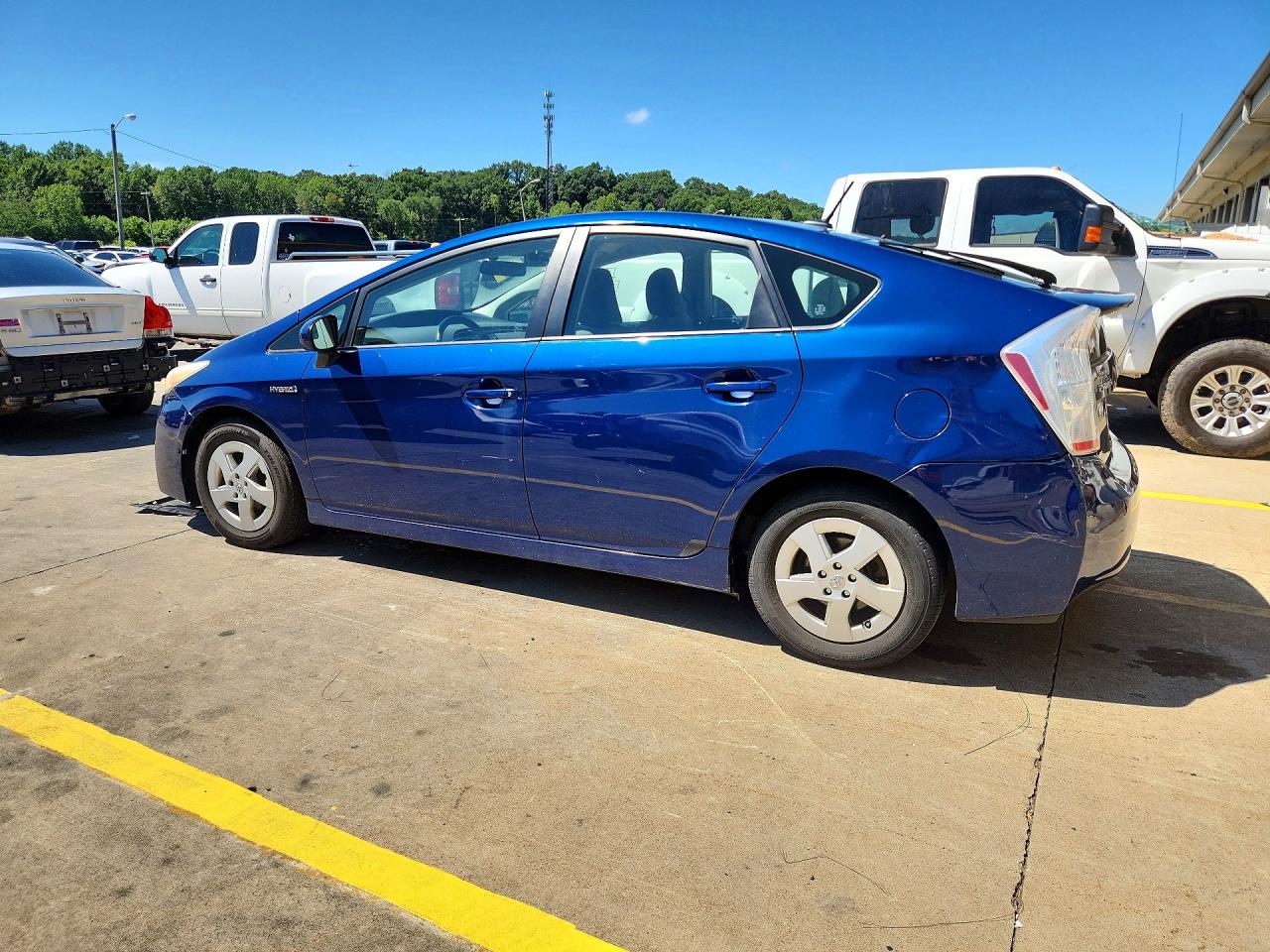 2011 Toyota Prius Two Синий vin: JTDKN3DU6B0266781