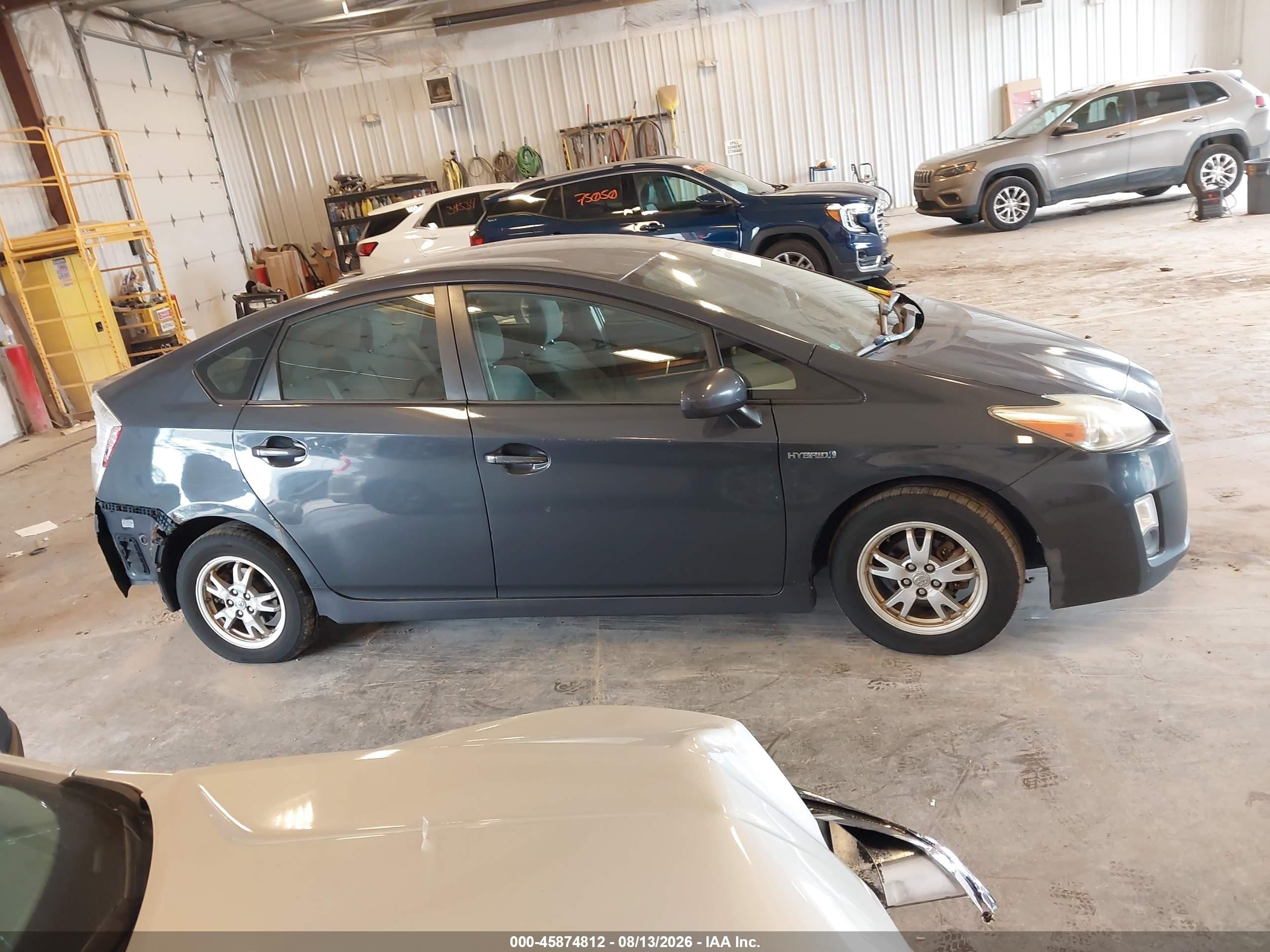 2011 Toyota Prius Two Gray vin: JTDKN3DU6B0283483