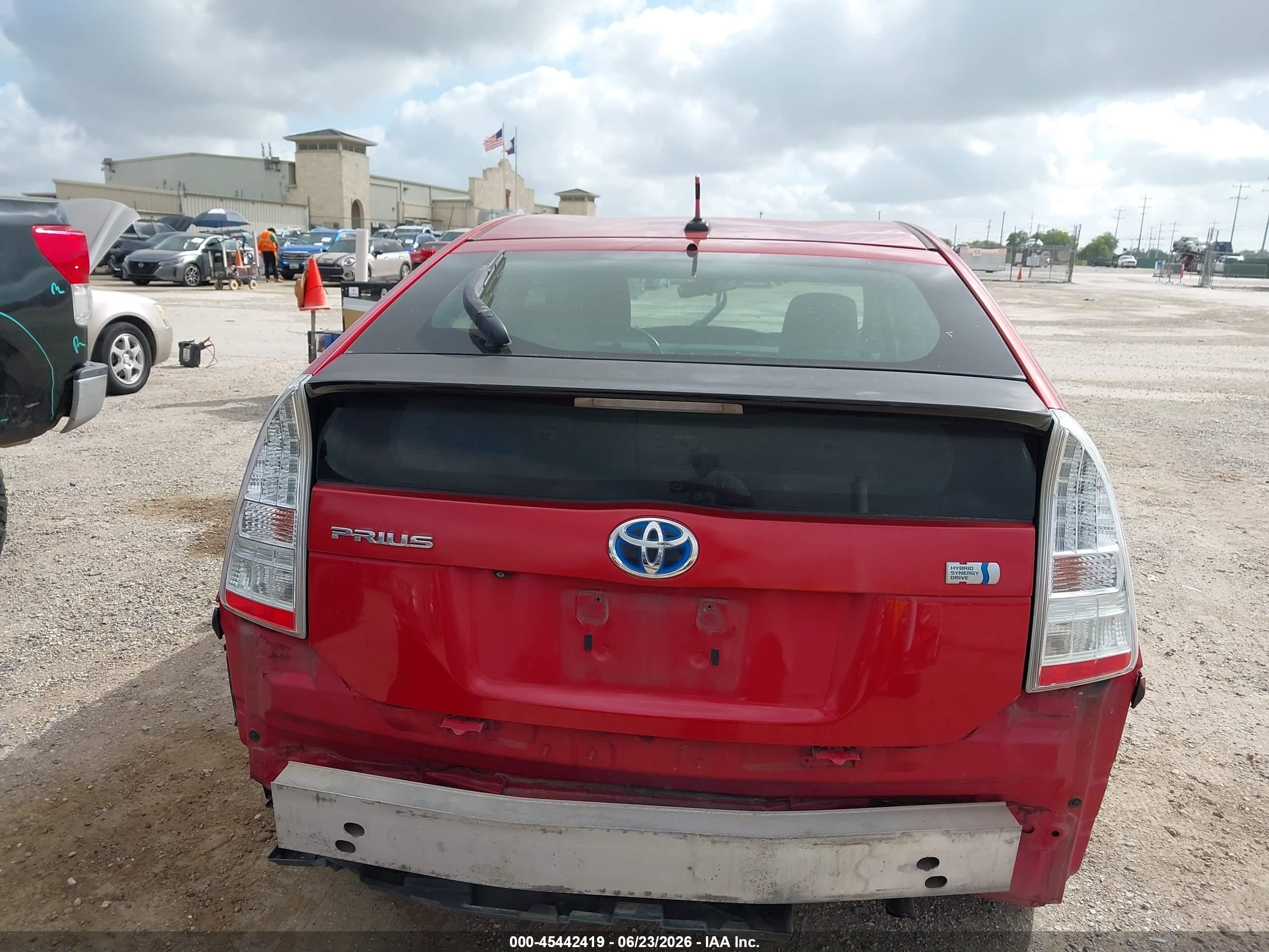 2011 Toyota Prius Three Red vin: JTDKN3DU6B0297948