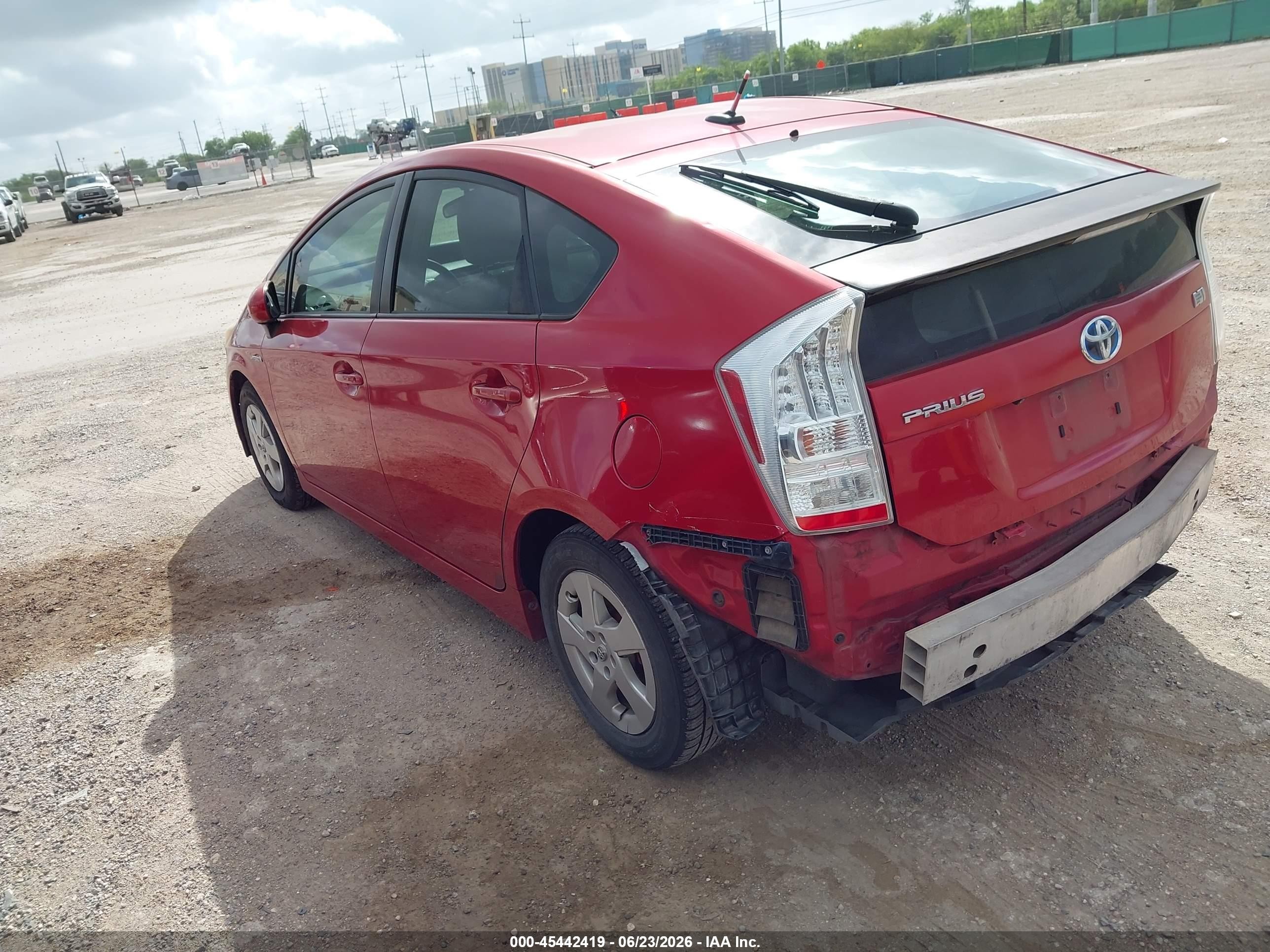 2011 Toyota Prius Three Red vin: JTDKN3DU6B0297948