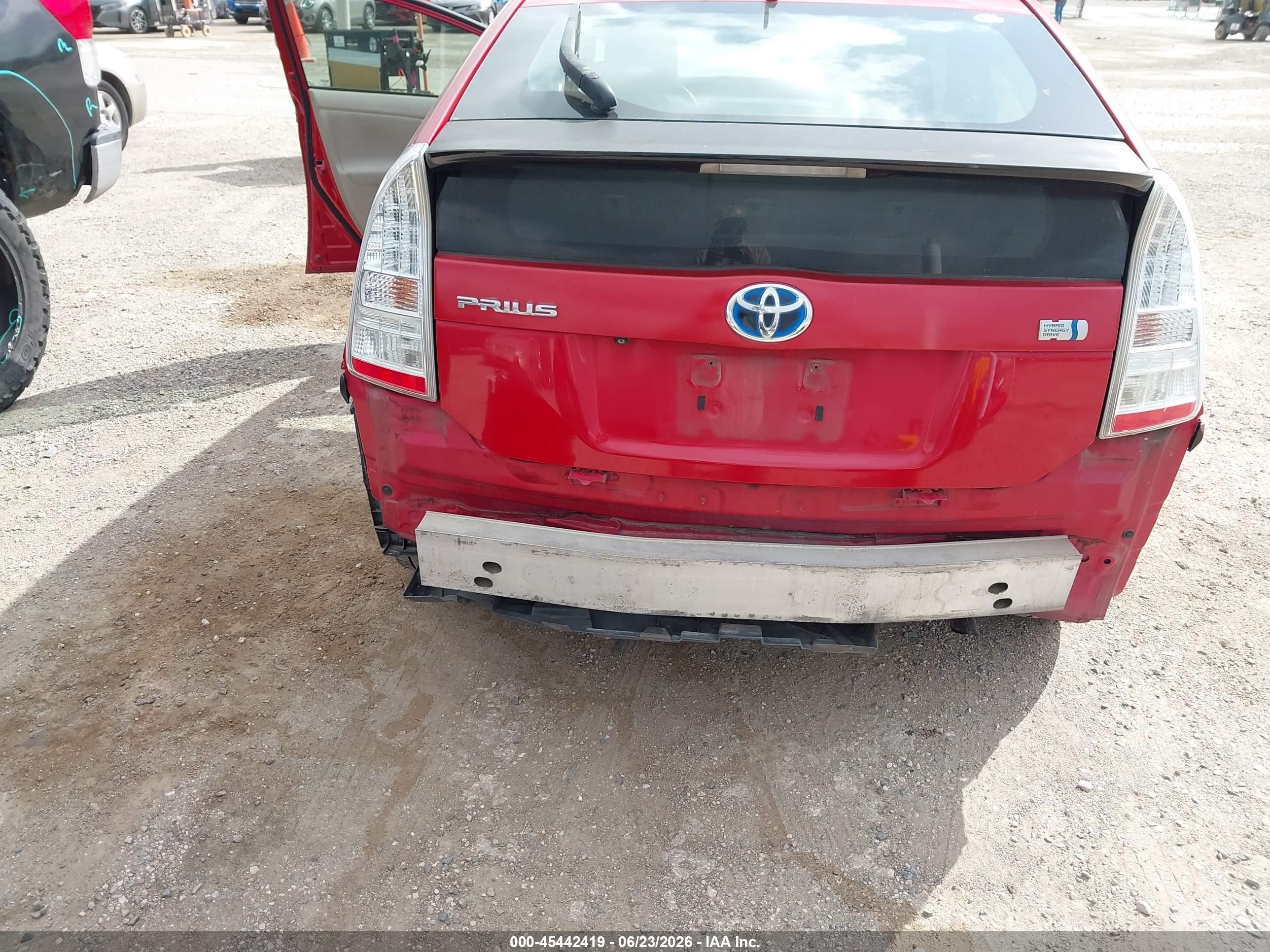 2011 Toyota Prius Three Red vin: JTDKN3DU6B0297948