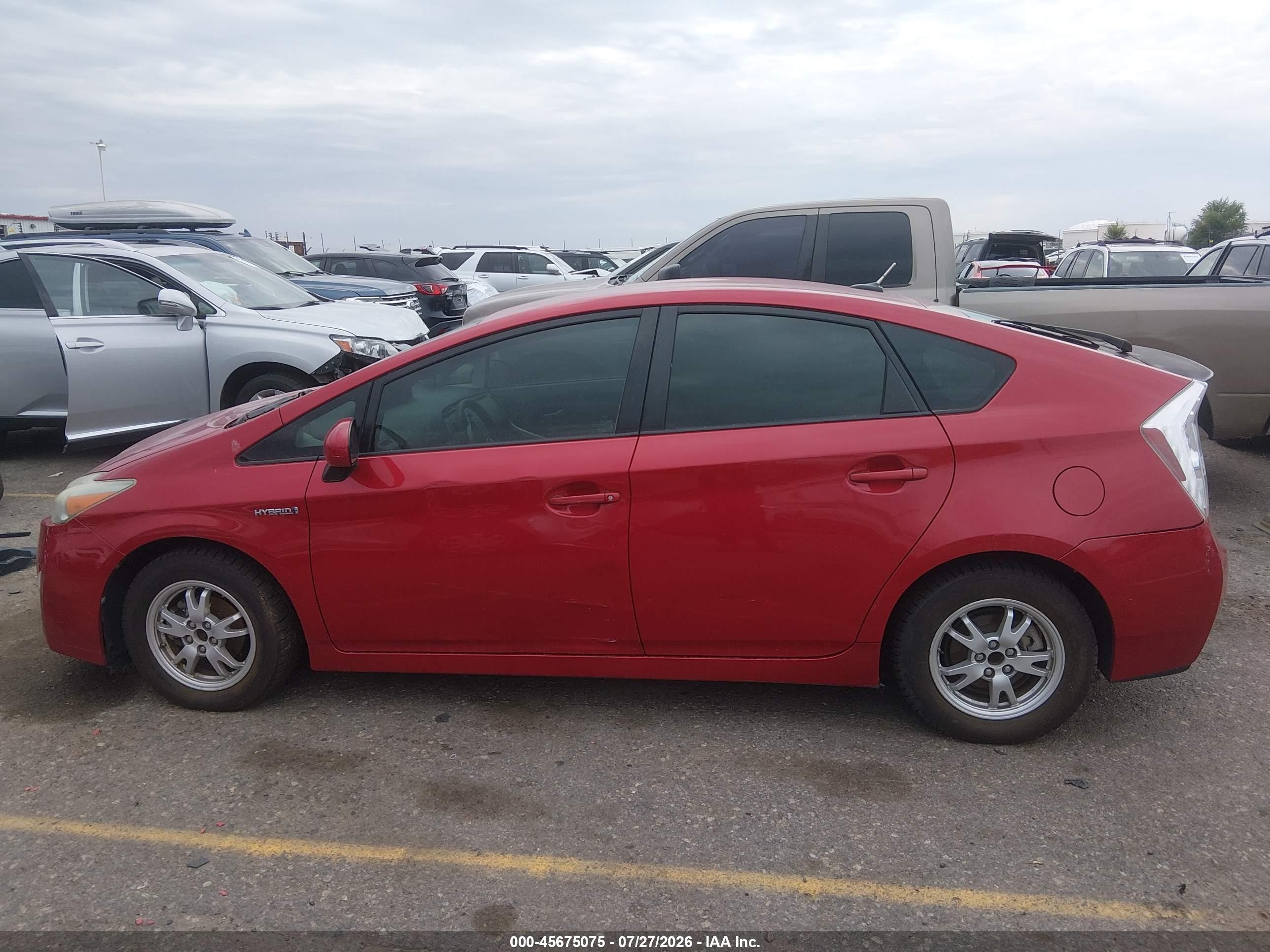 2011 Toyota Prius Two Red vin: JTDKN3DU6B0305529