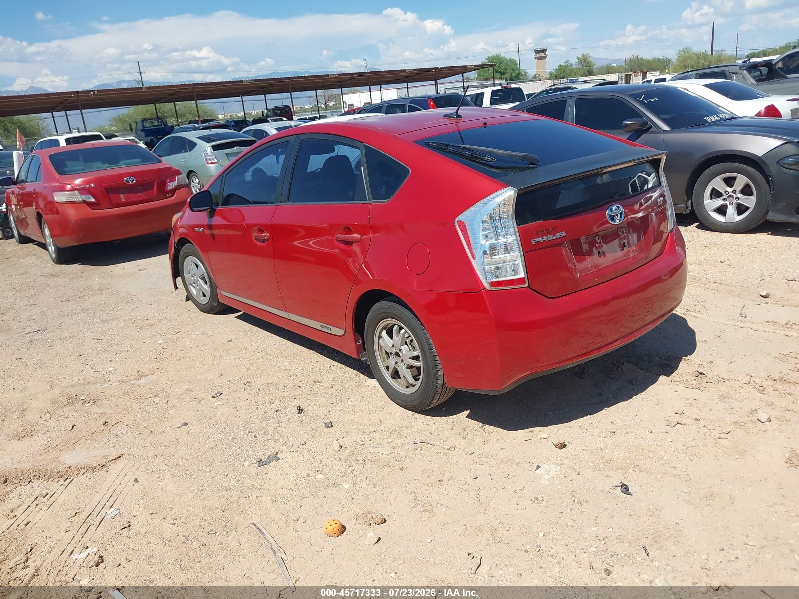 2011 Toyota Prius Four Red vin: JTDKN3DU6B0307040