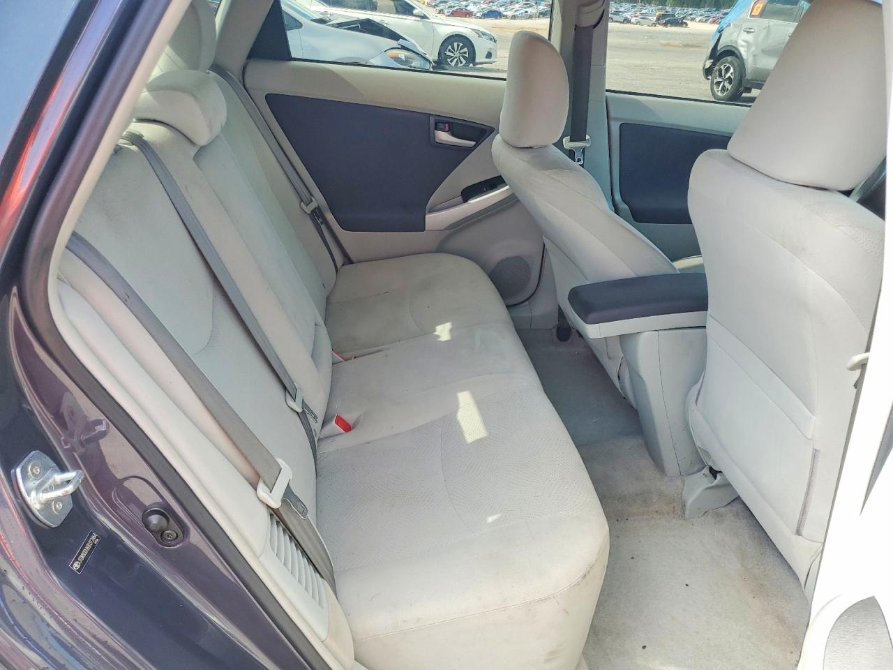 2011 Toyota Prius Three Gray vin: JTDKN3DU6B0312464