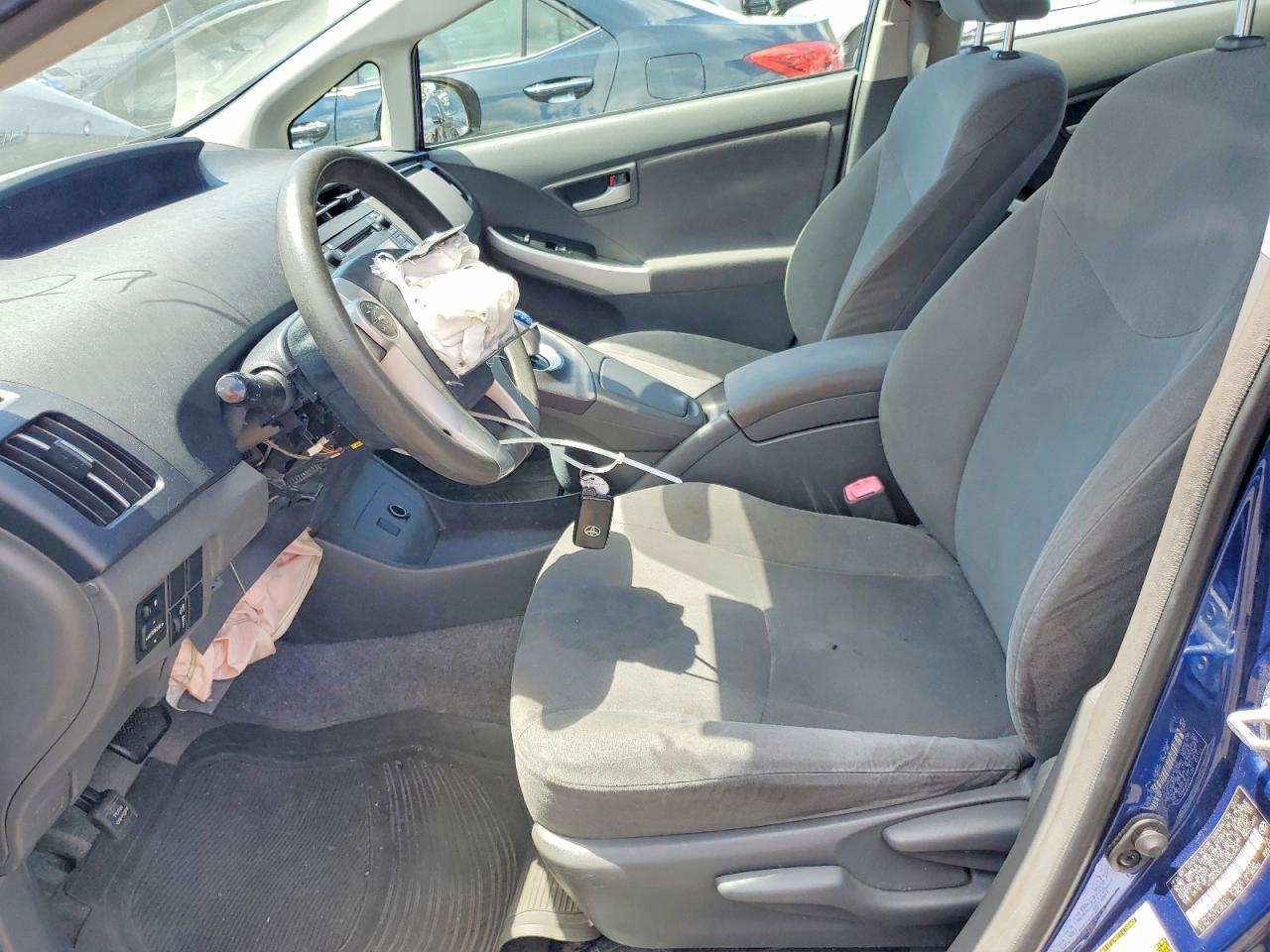 2011 Toyota Prius Two Blue vin: JTDKN3DU6B0324243