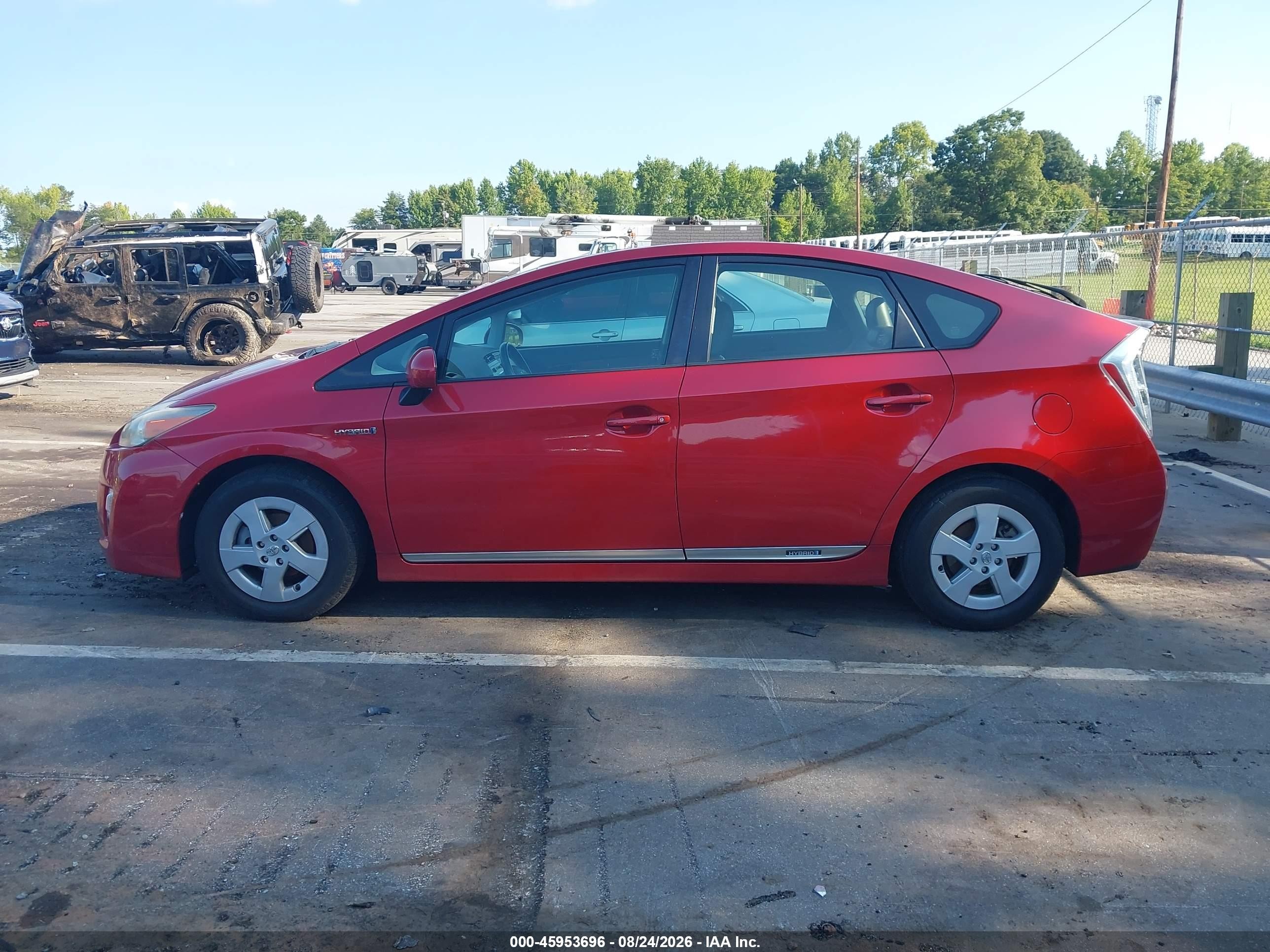 2011 Toyota Prius Four Red vin: JTDKN3DU6B0325831