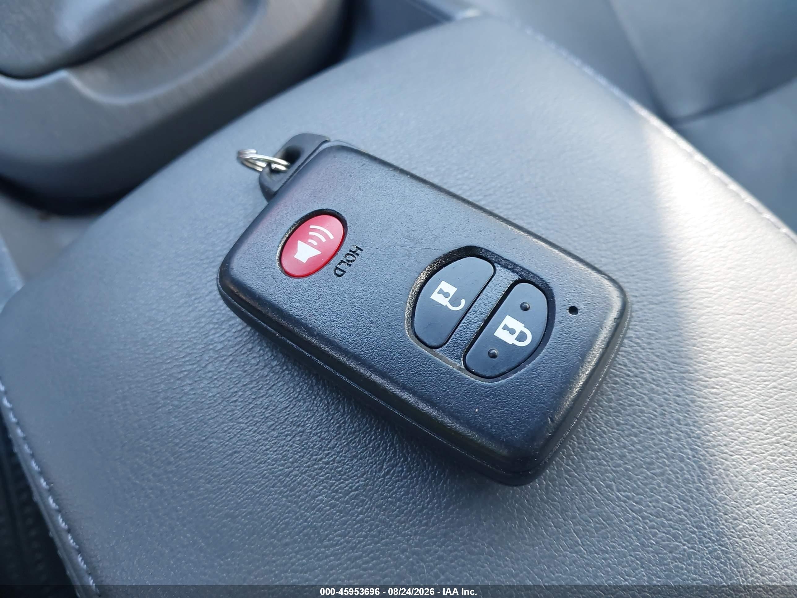2011 Toyota Prius Four Red vin: JTDKN3DU6B0325831