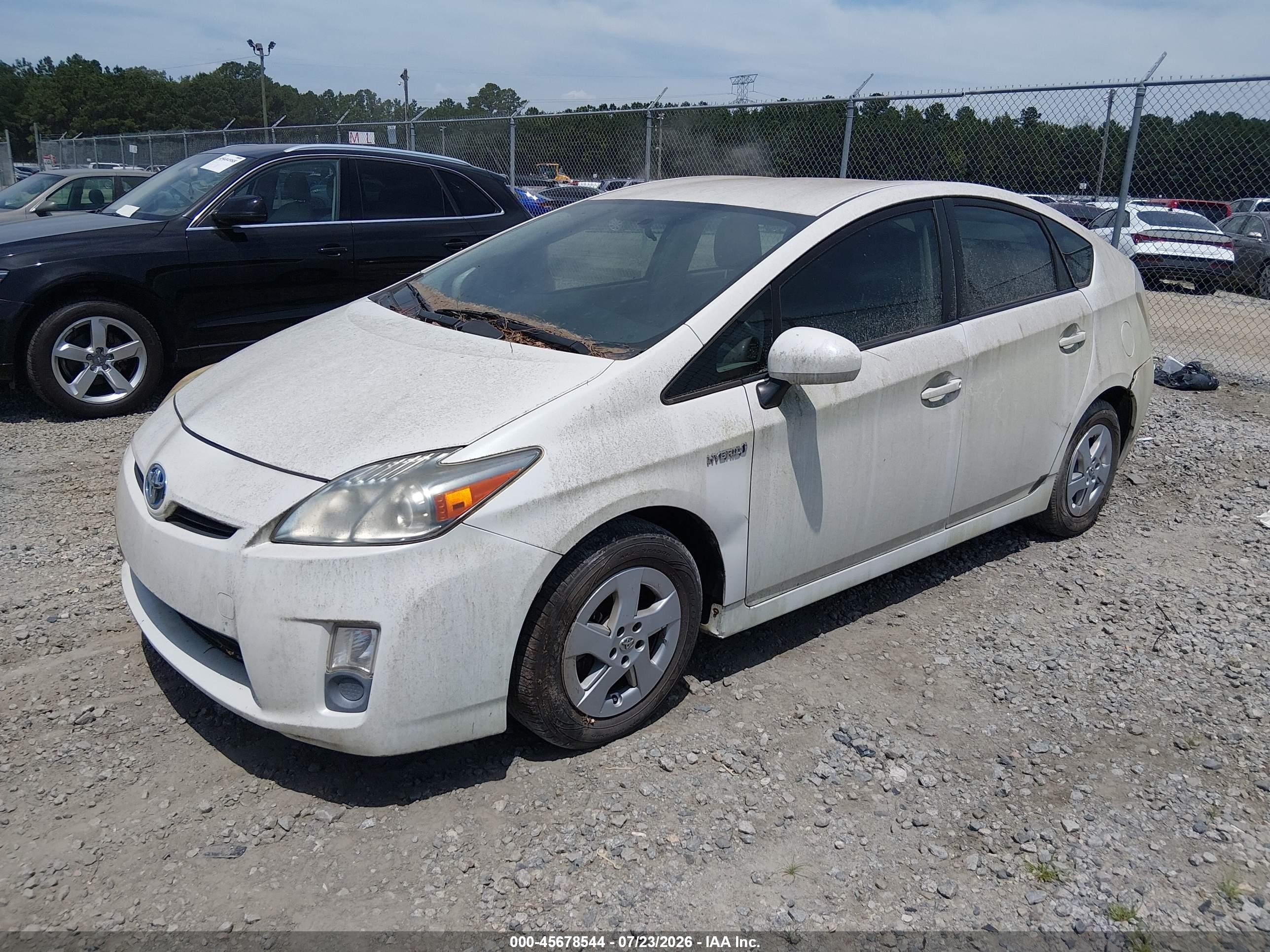 2011 Toyota Prius Three White vin: JTDKN3DU6B0326770