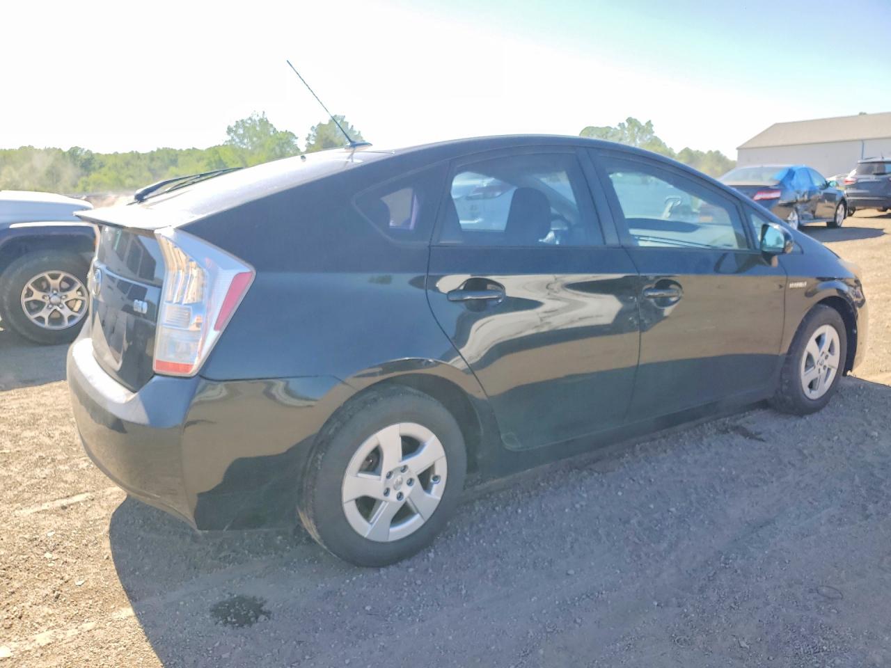 2011 Toyota Prius Two Black vin: JTDKN3DU6B1360654