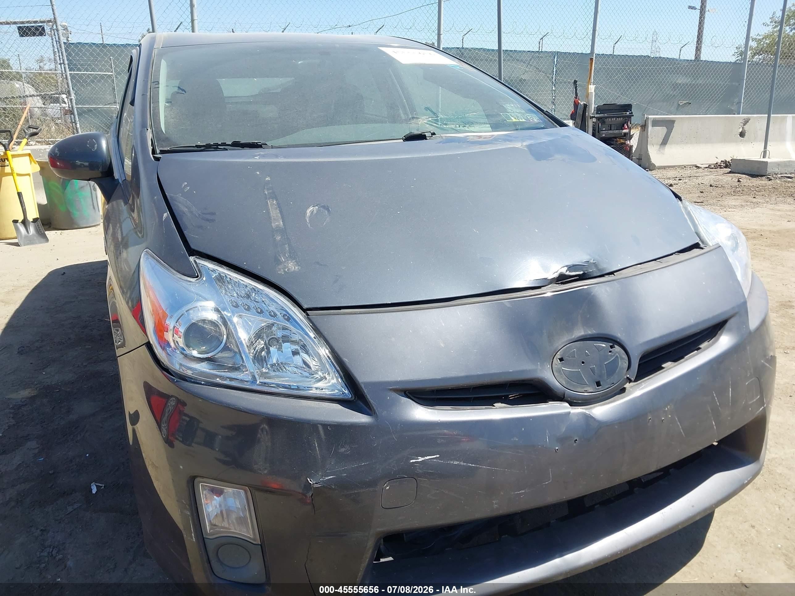 2011 Toyota Prius Two Серый vin: JTDKN3DU6B1369581