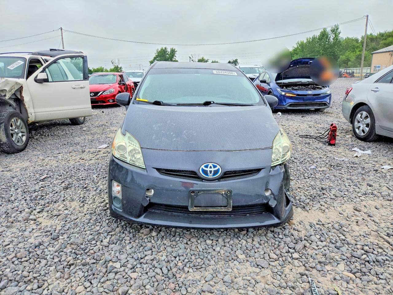 2011 Toyota Prius Four Gray vin: JTDKN3DU6B1375817