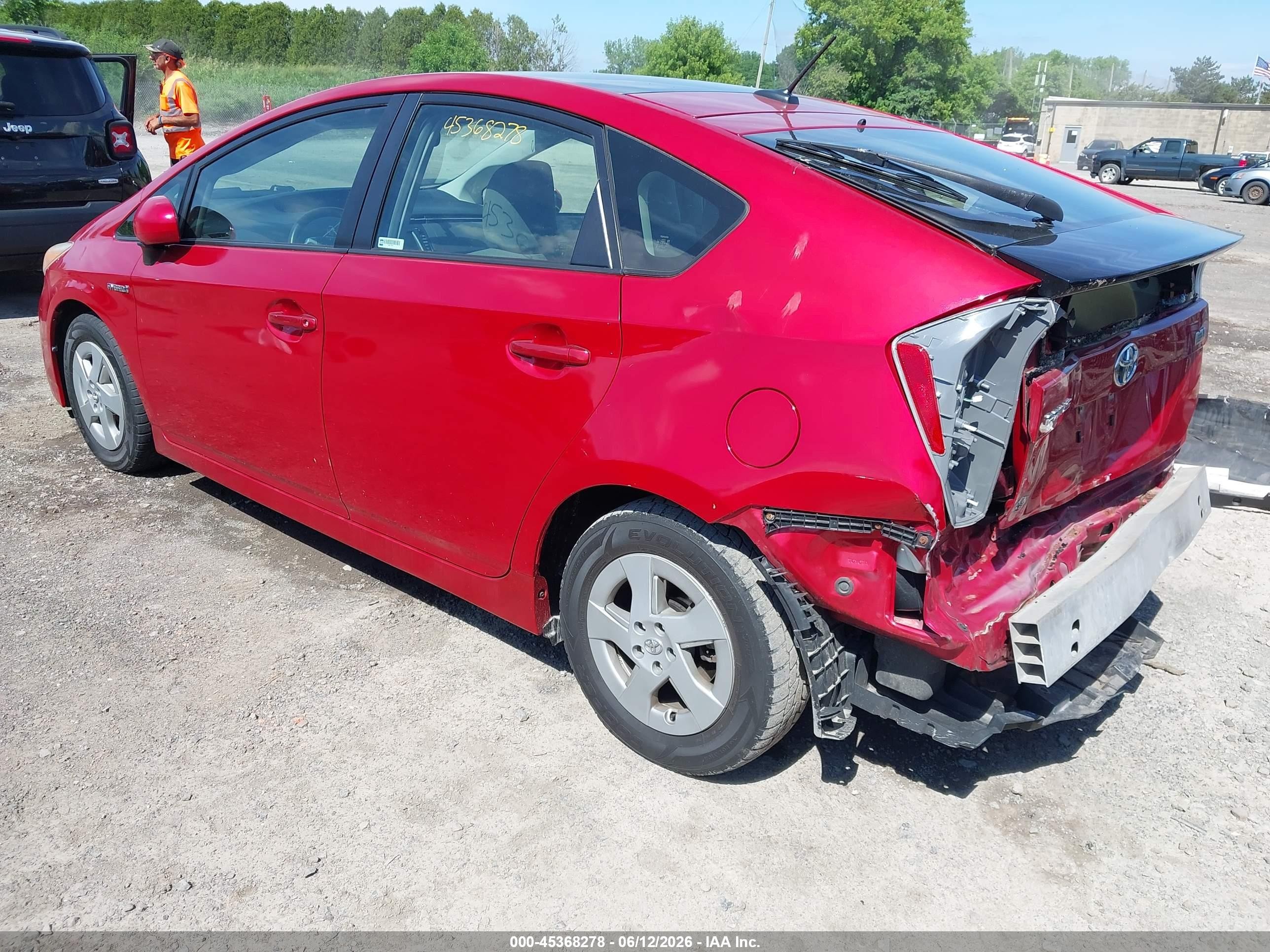 2011 Toyota Prius Three Red vin: JTDKN3DU6B1410811