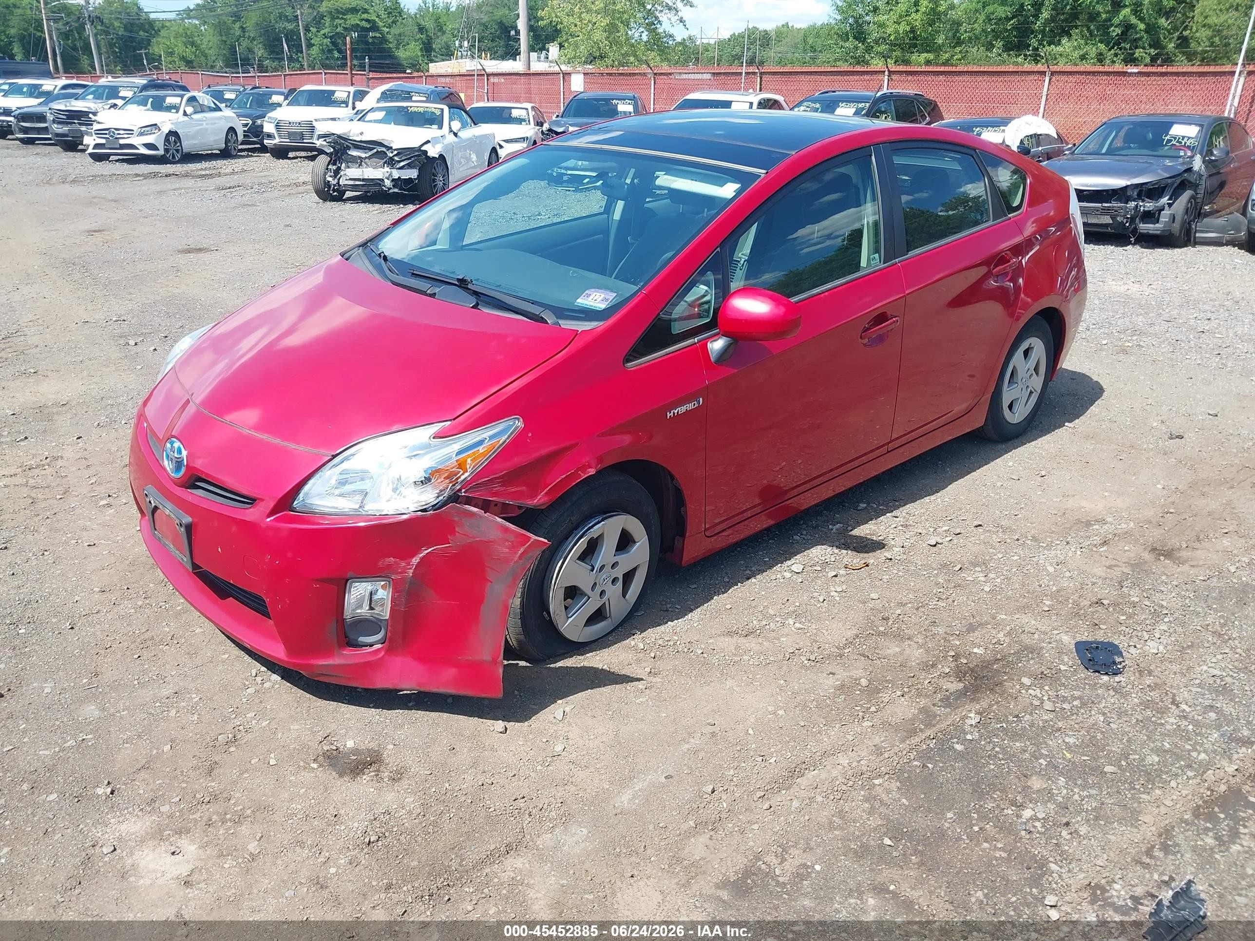 2011 Toyota Prius Three Red vin: JTDKN3DU6B1411375