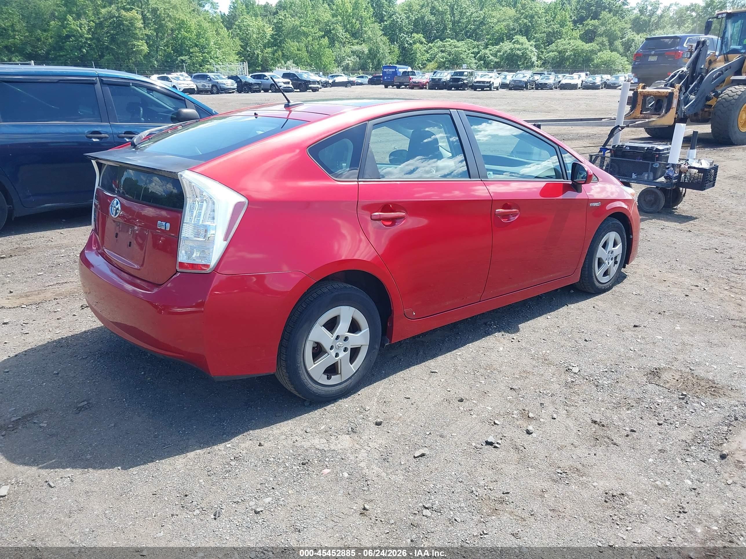 2011 Toyota Prius Three Red vin: JTDKN3DU6B1411375