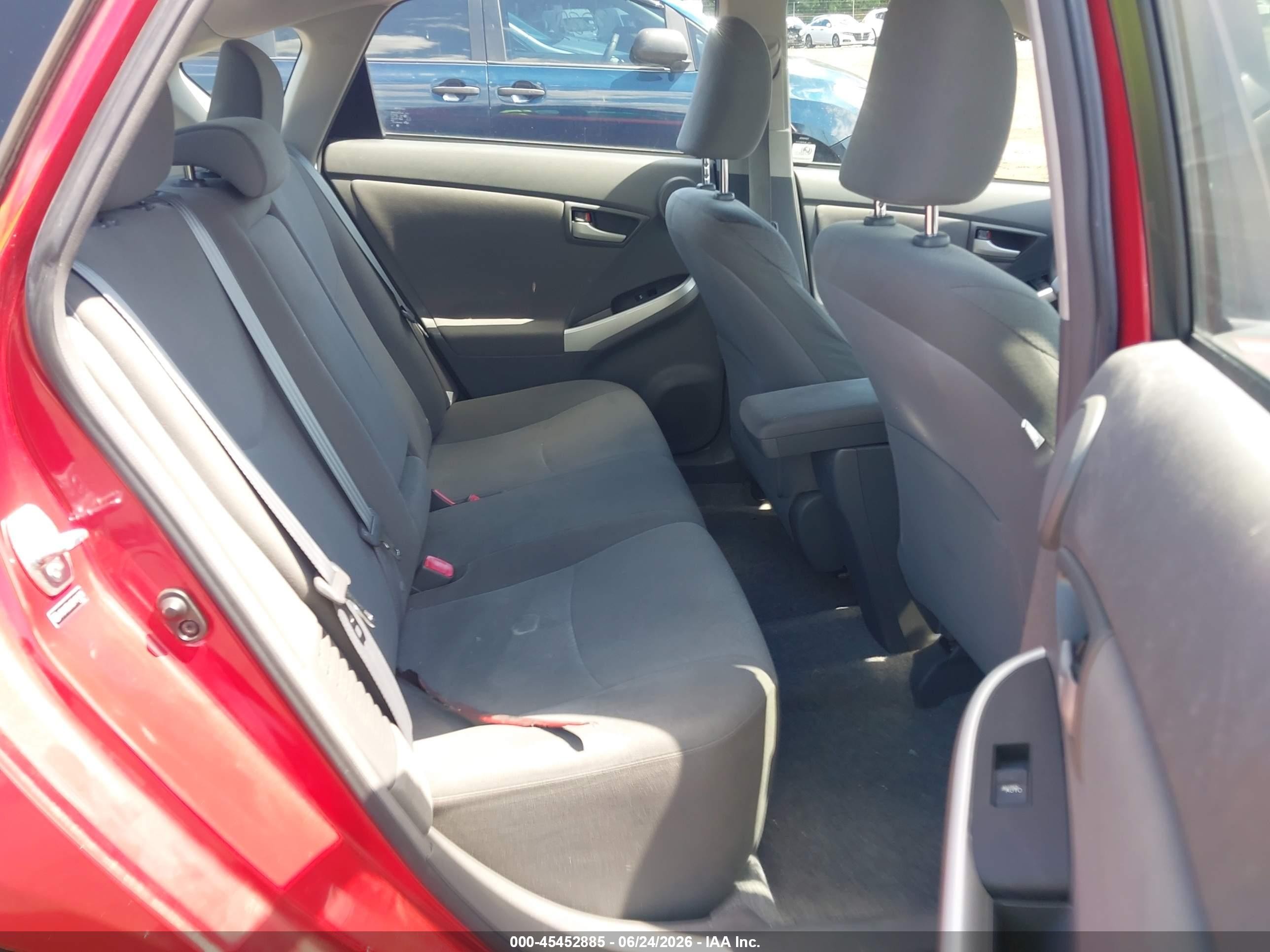 2011 Toyota Prius Three Red vin: JTDKN3DU6B1411375