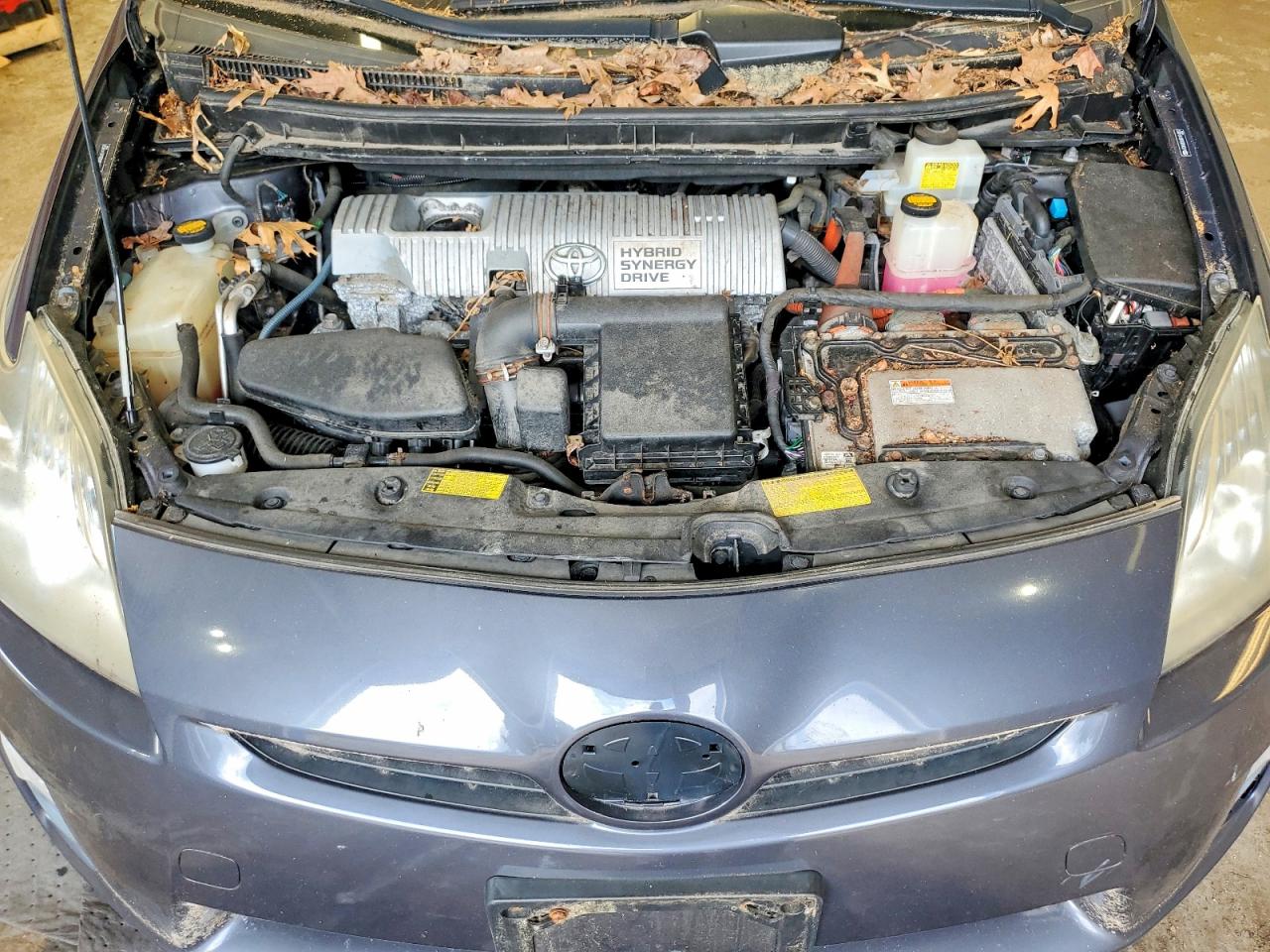 2011 Toyota Prius Two Gray vin: JTDKN3DU6B1414003