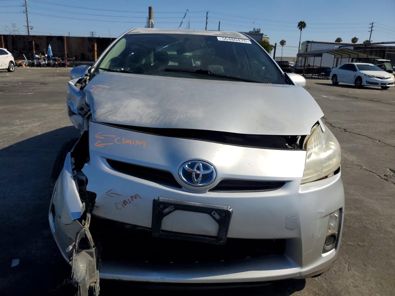 2011 Toyota Prius Three Silver vin: JTDKN3DU6B1414843