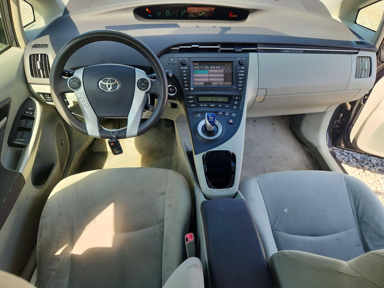 2011 Toyota Prius Three Синий vin: JTDKN3DU6B1428967