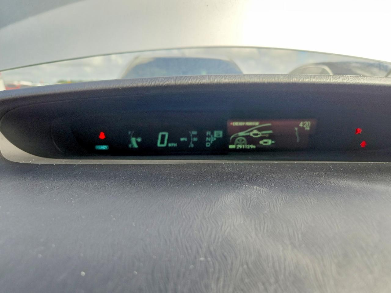 2011 Toyota Prius Three Silver vin: JTDKN3DU6B5311334