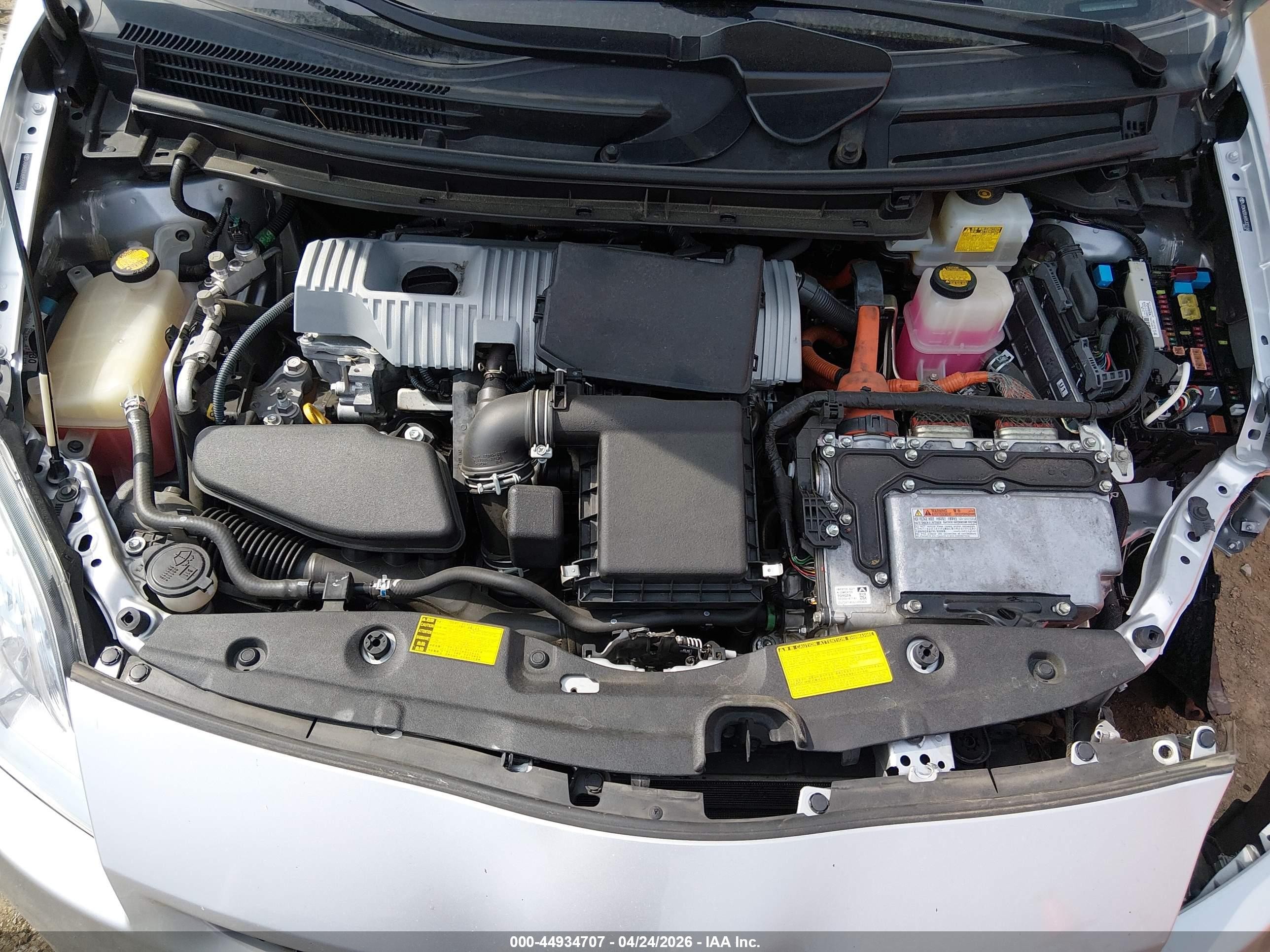 2011 Toyota Prius Four Silver vin: JTDKN3DU6B5332166
