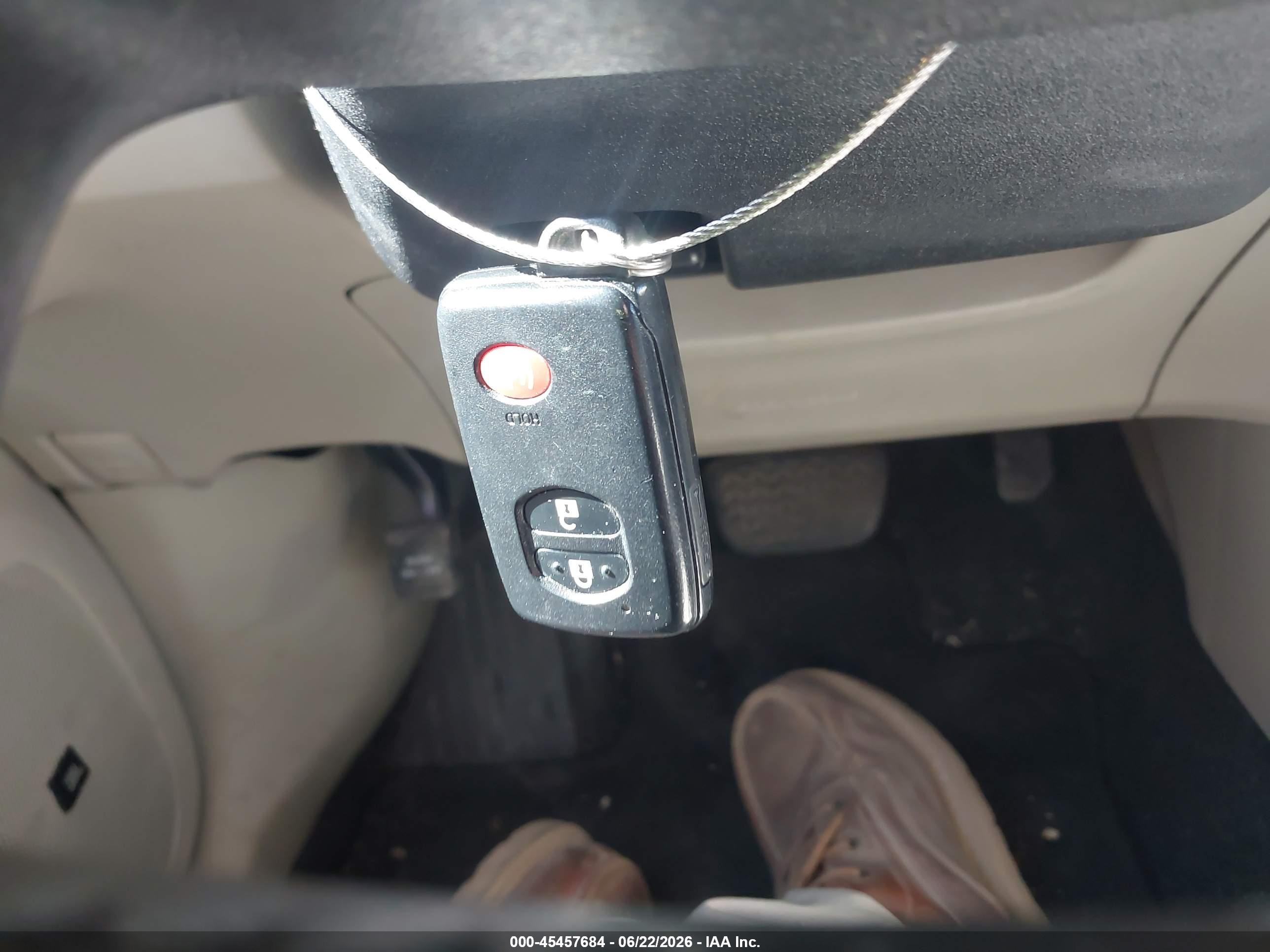 2012 Toyota Prius Four Red vin: JTDKN3DU6C1512160