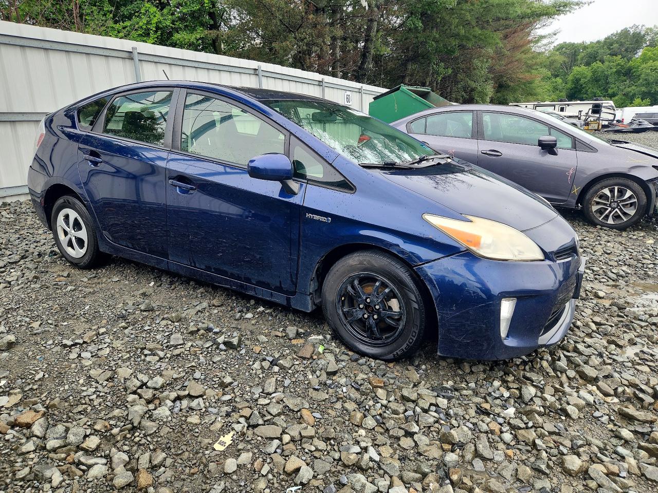 2012 Toyota Prius Three Blue vin: JTDKN3DU6C1527936