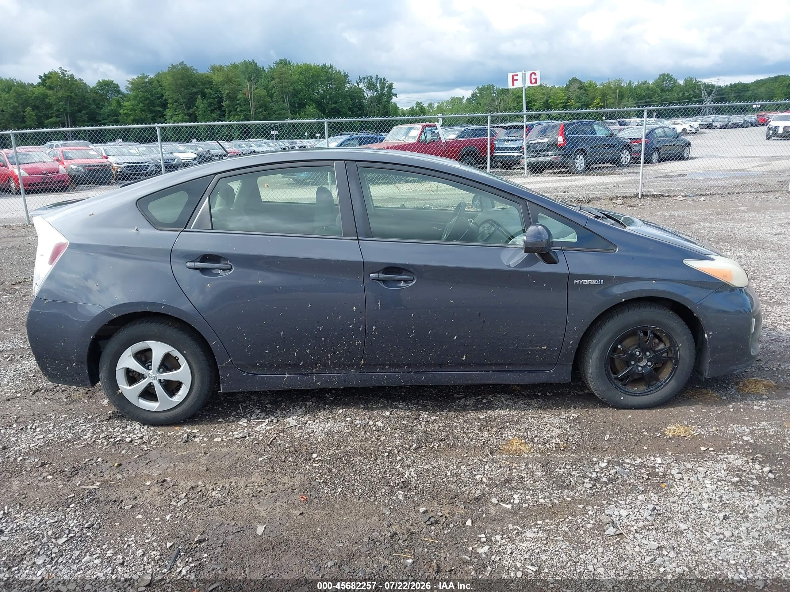 2012 Toyota Prius Two Gray vin: JTDKN3DU6C1528990