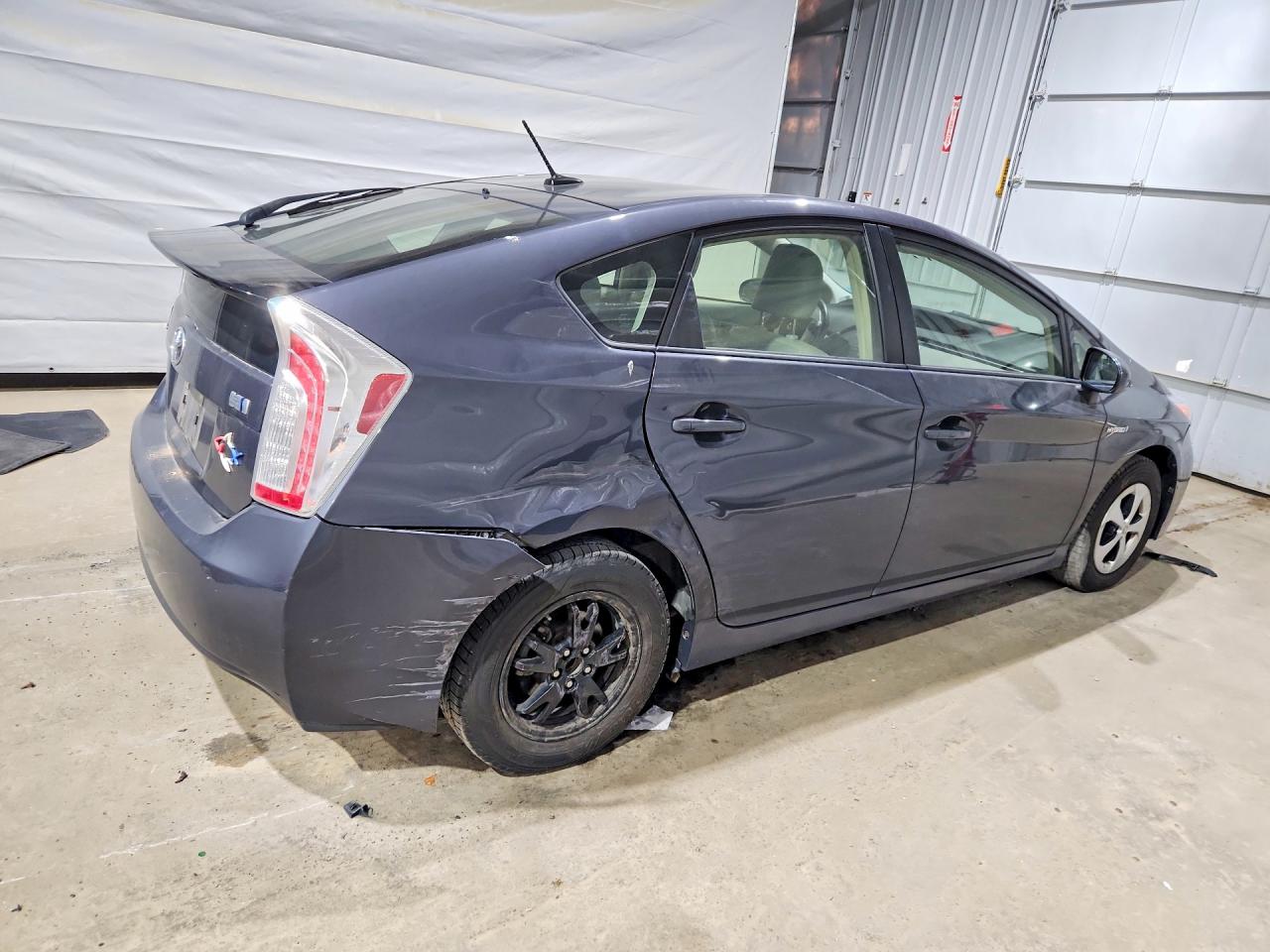 2012 Toyota Prius Four Gray vin: JTDKN3DU6C1537558