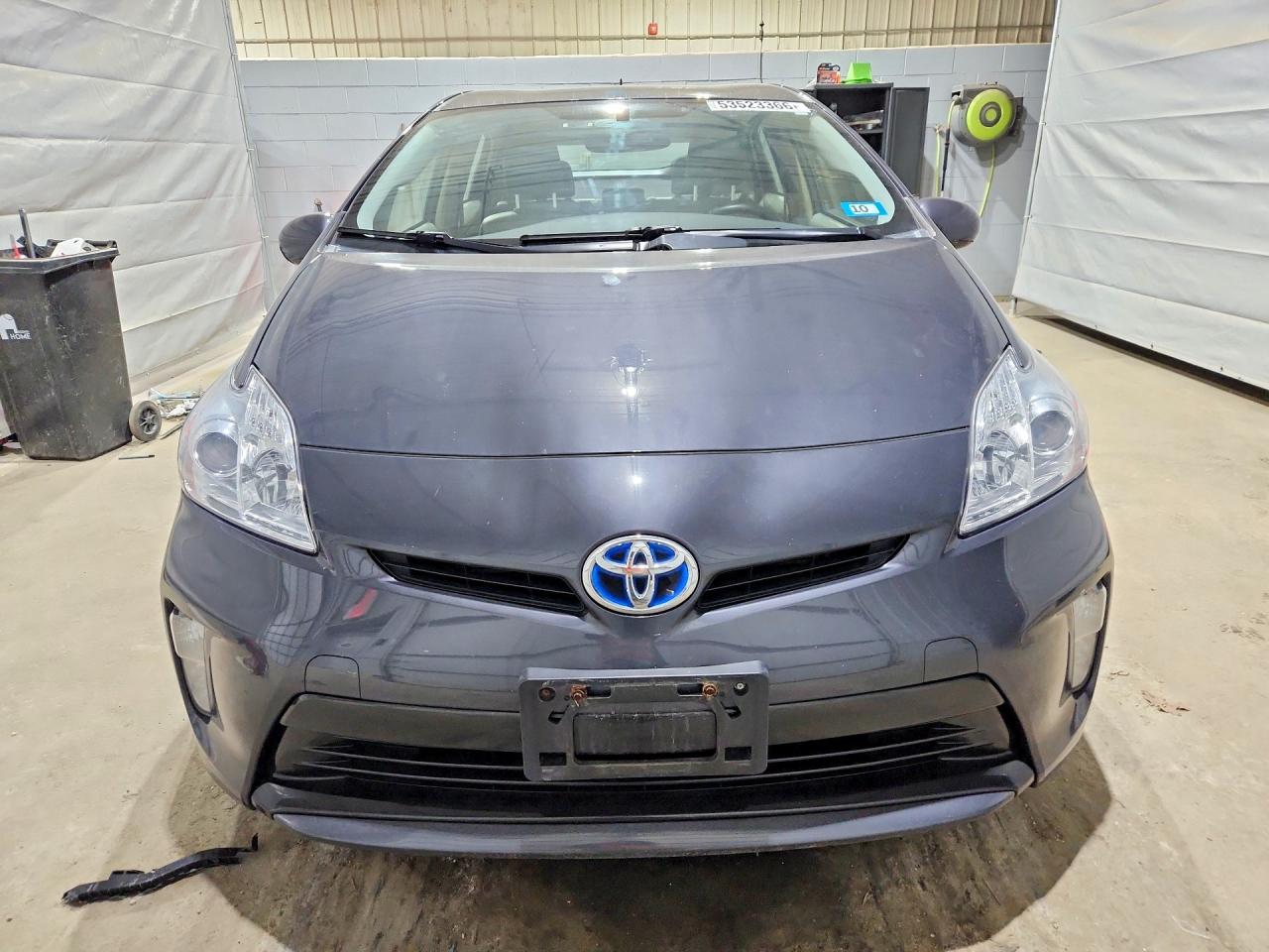 2012 Toyota Prius Four Gray vin: JTDKN3DU6C1537558