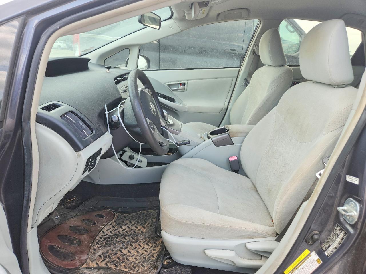 2012 Toyota Prius Two Серый vin: JTDKN3DU6C1547507