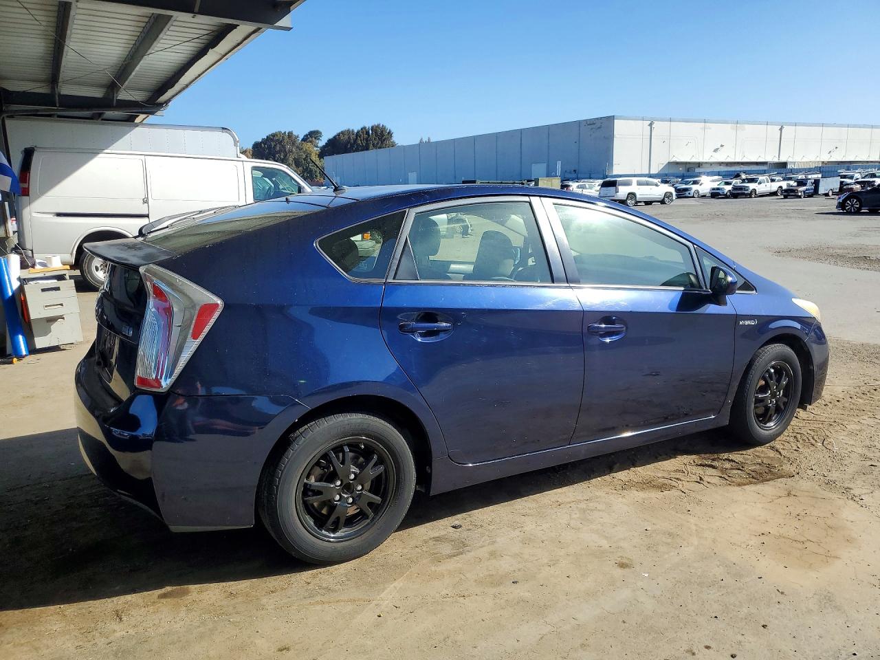 2012 Toyota Prius Two Blue vin: JTDKN3DU6C1549435
