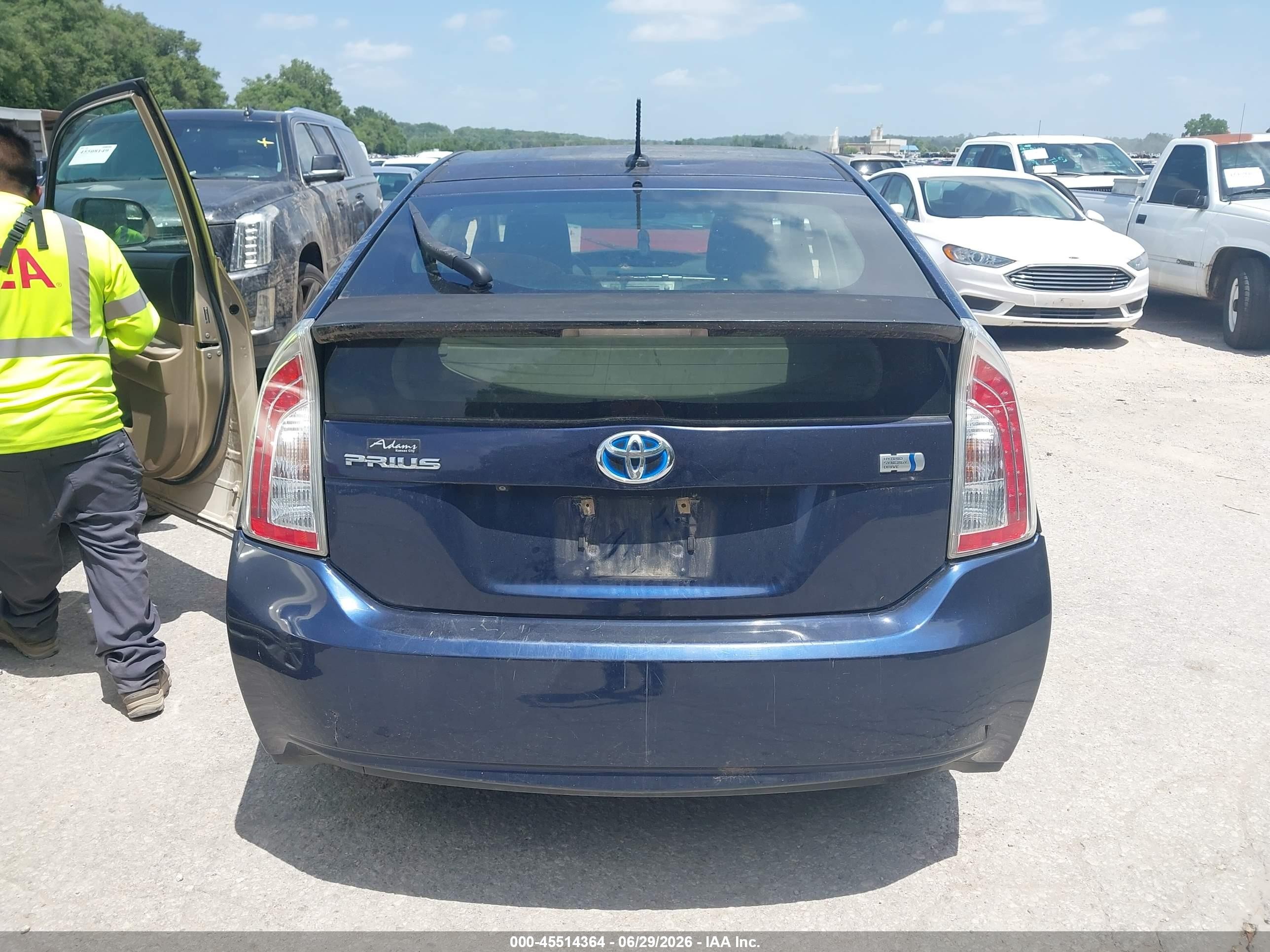 2012 Toyota Prius Three Blue vin: JTDKN3DU6C1558250